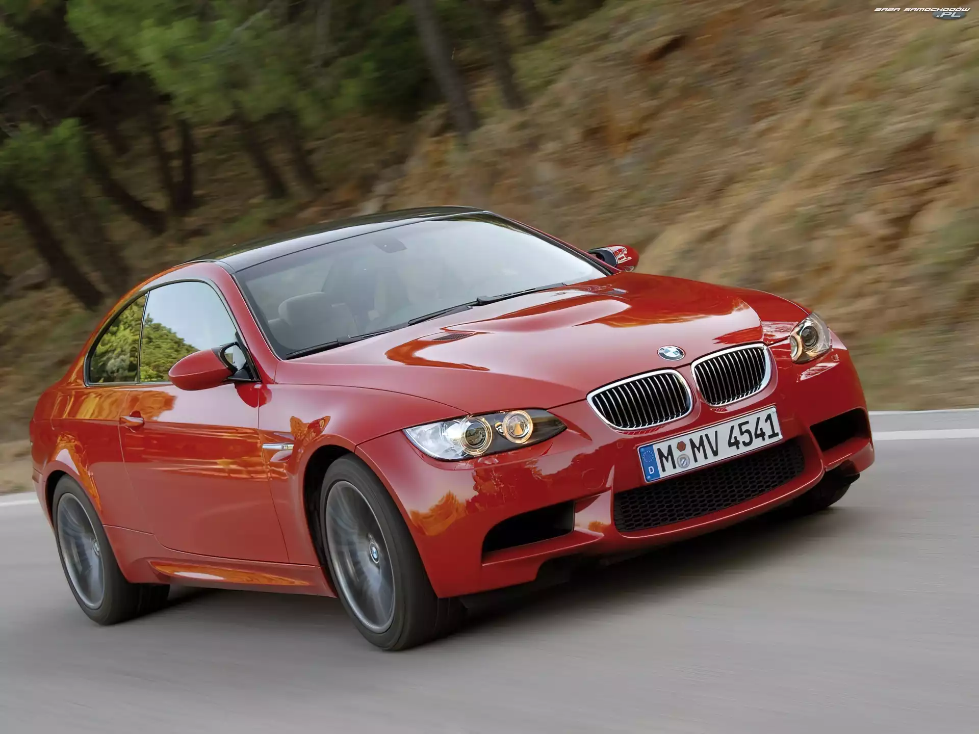 Maska, BMW M3, E90