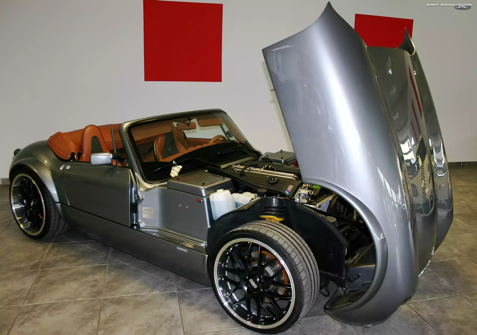 Maska, Wiesmann MF3, Otwarta