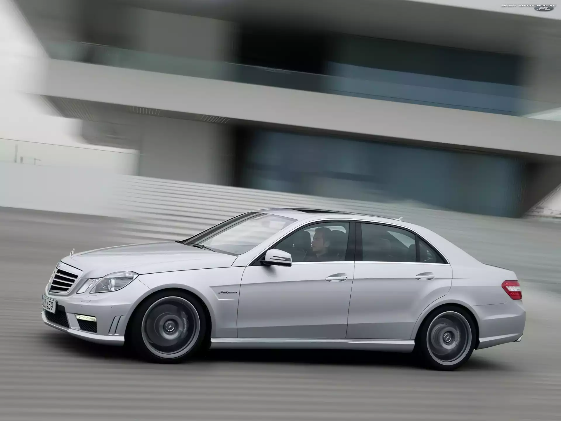 Sedan, Mercedes Benz E 63 AMG