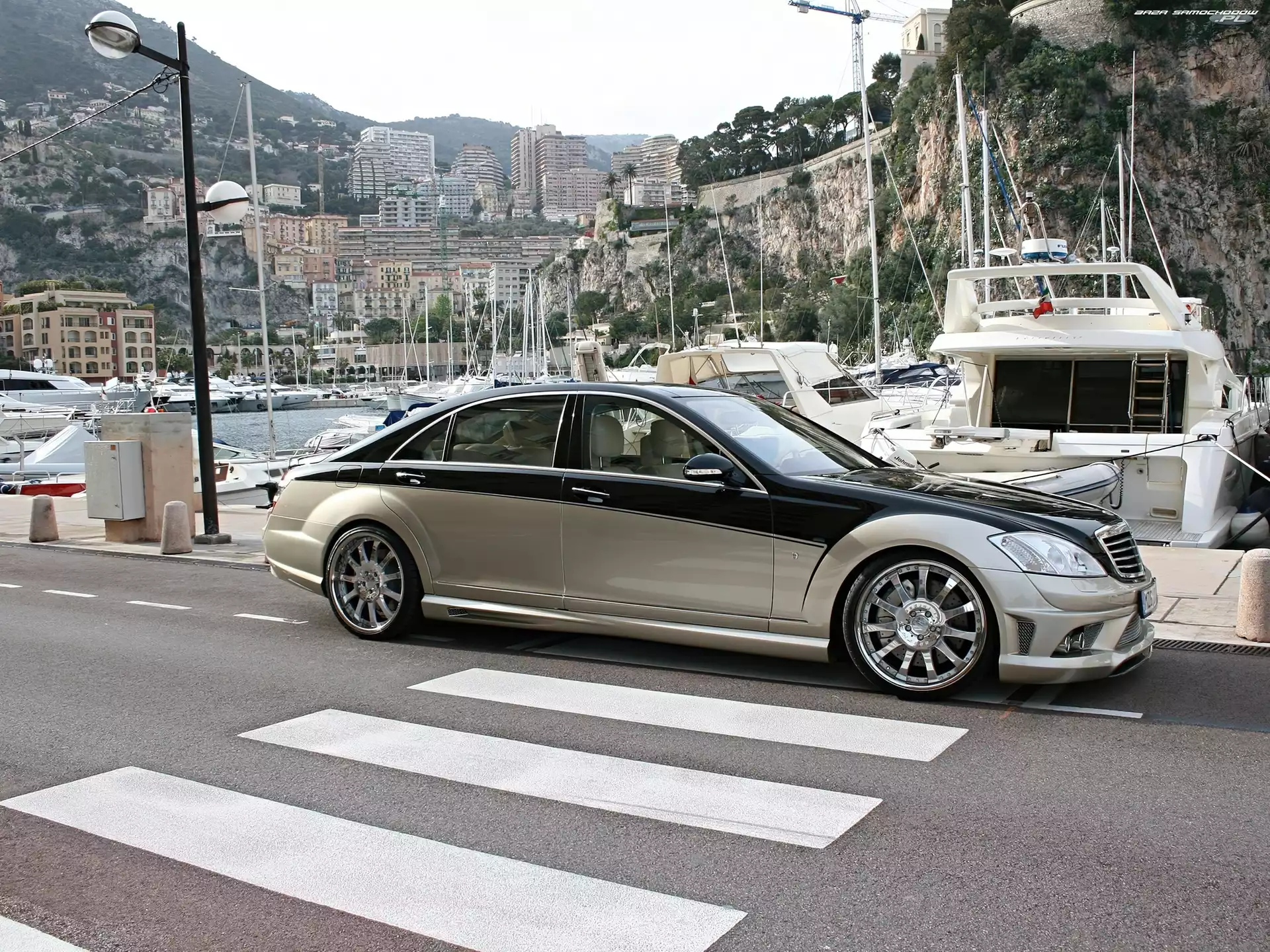 Mercedes W221, Carlsson