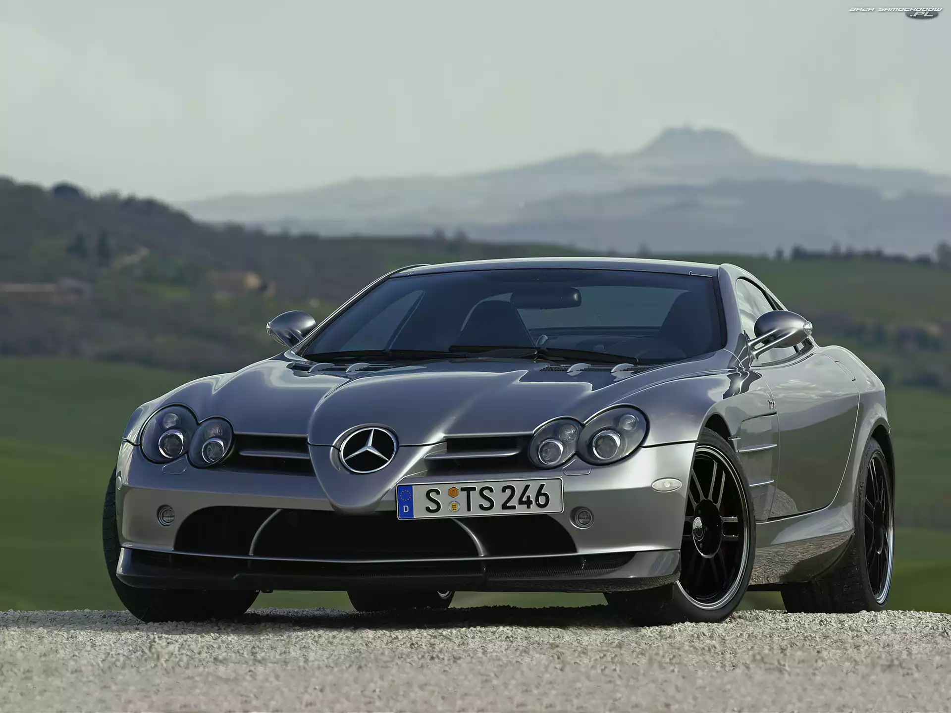 Niemcy, Mercedes Benz SLR