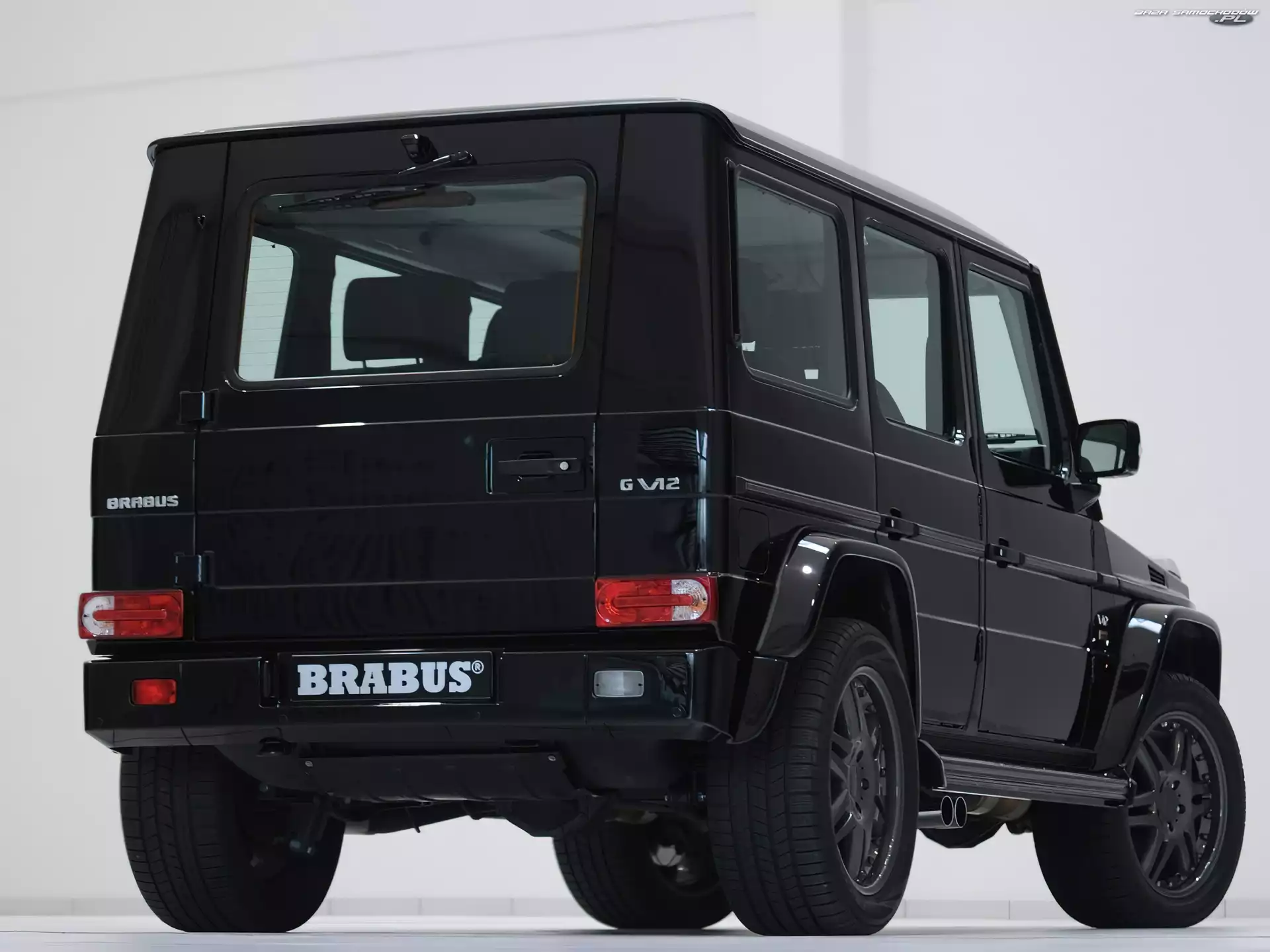 Brabus G V12 Biturbo, Mercedes