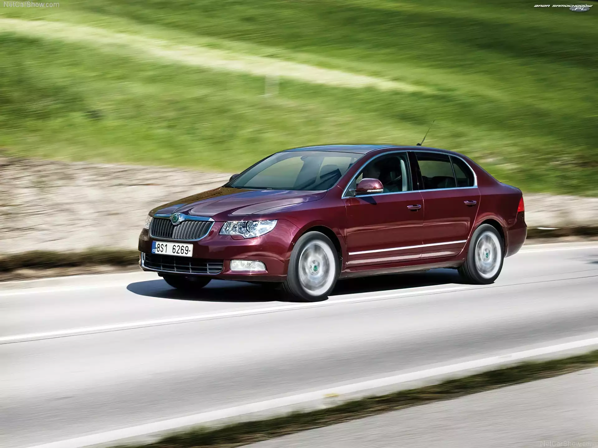 Bordowy, Metalik, Droga, Skoda Superb