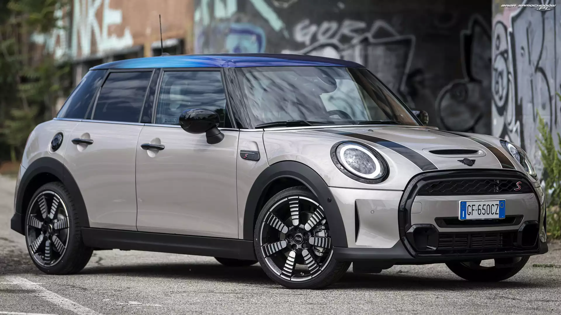 Mini Cooper S, Bok