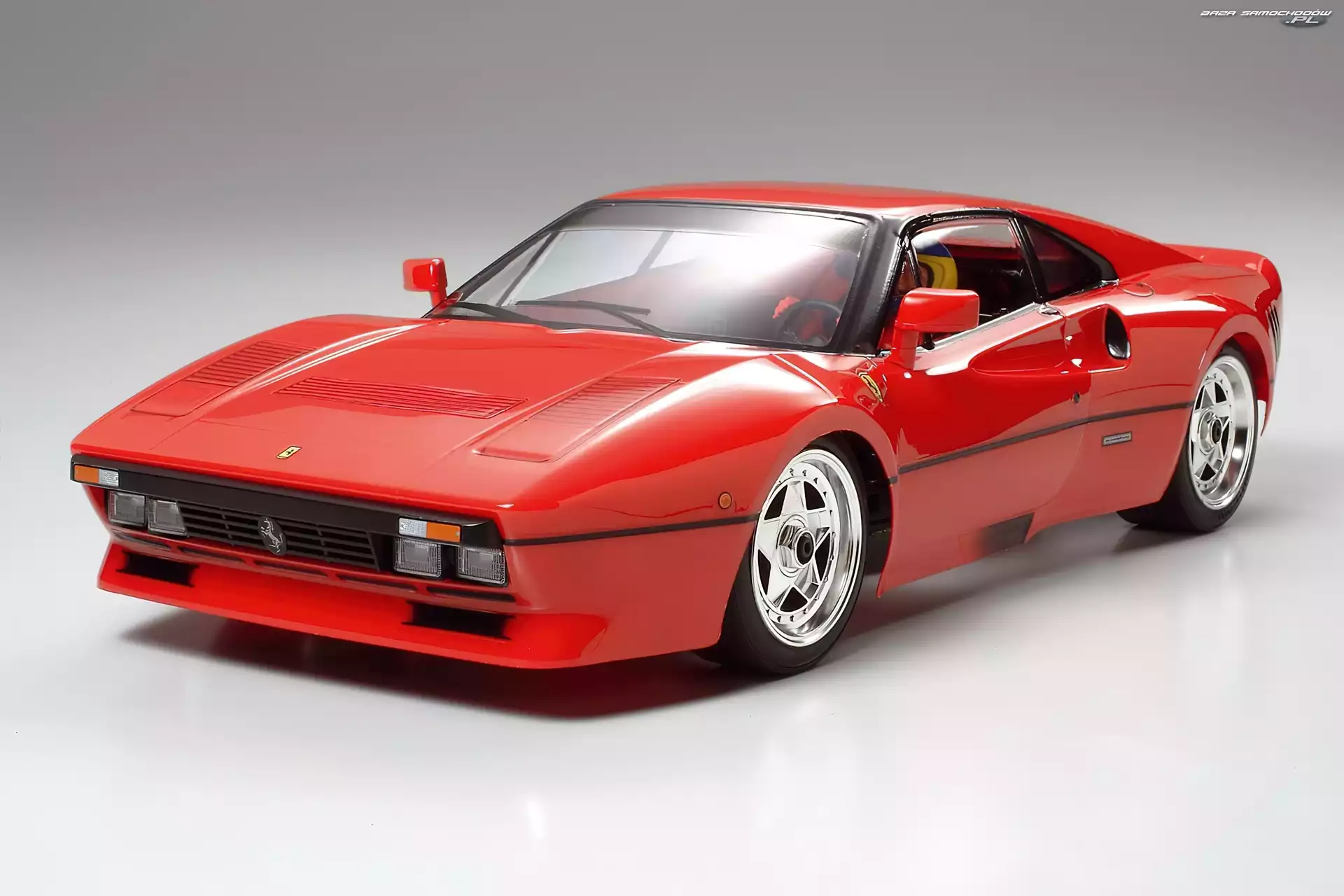 Ferrari 288 GTO, Model