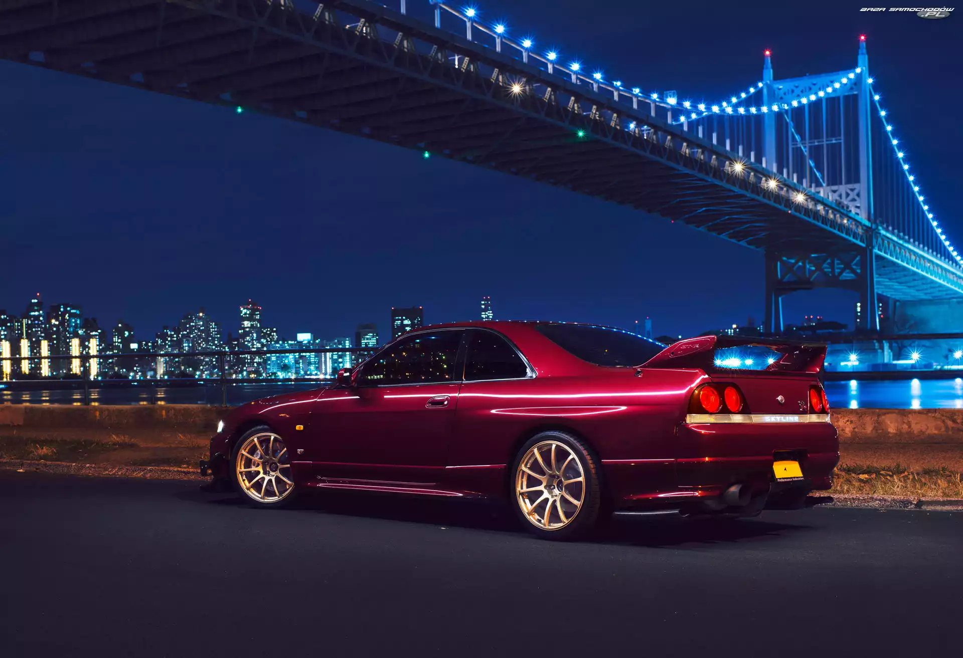 Most, Samochód, Nissan Skyline R33