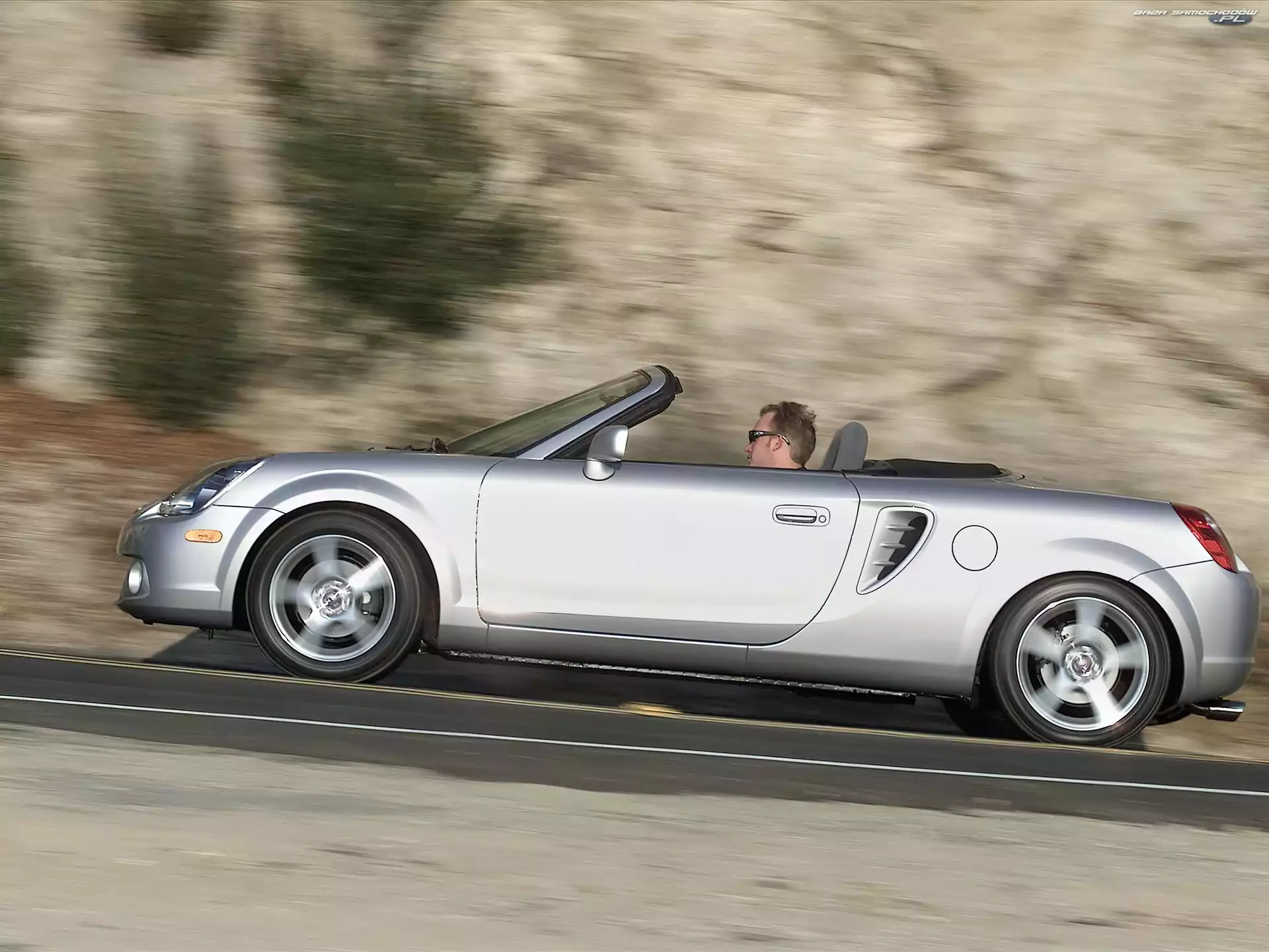 MR 2, Srebrny