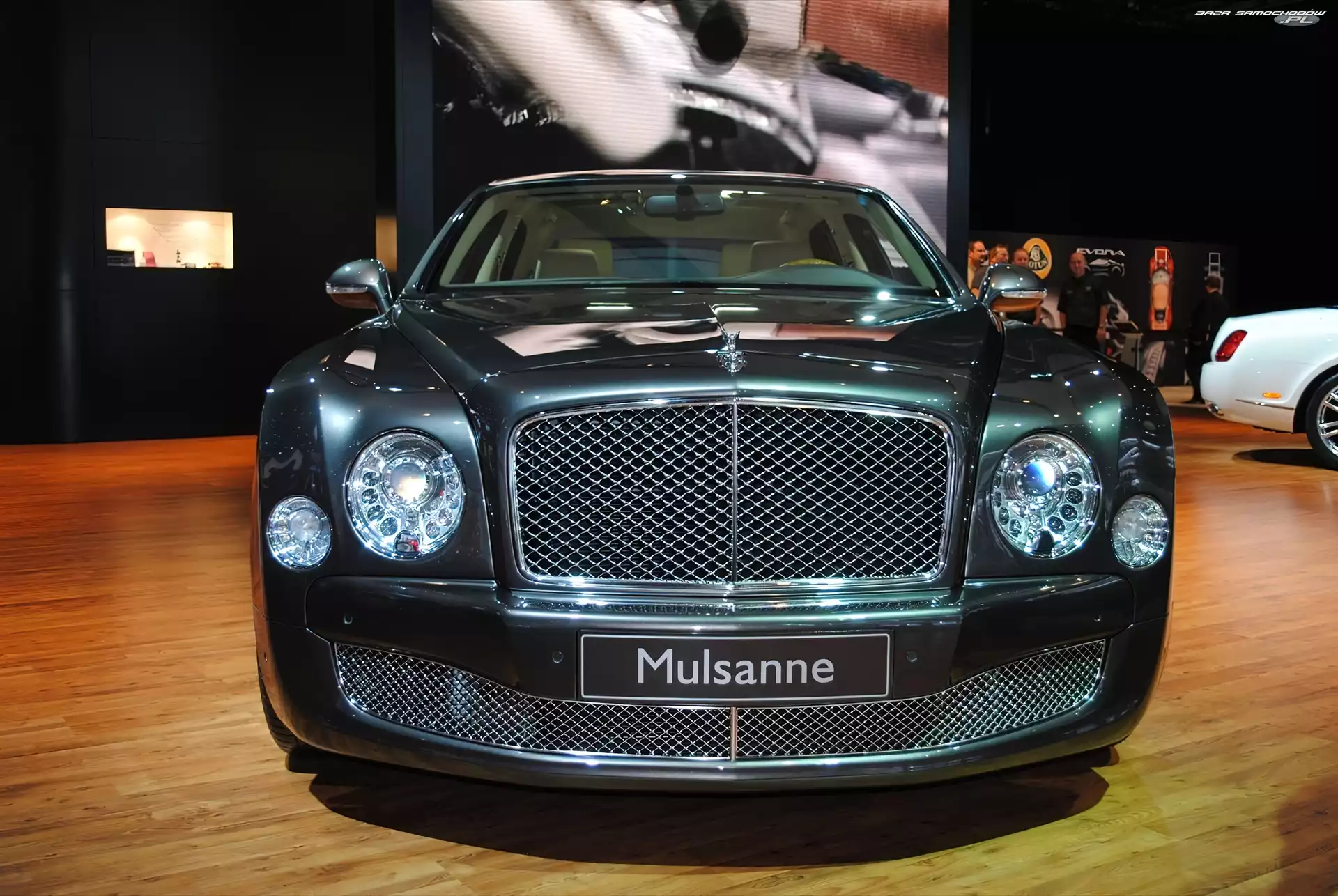 Reflektory, Bentley Mulsanne