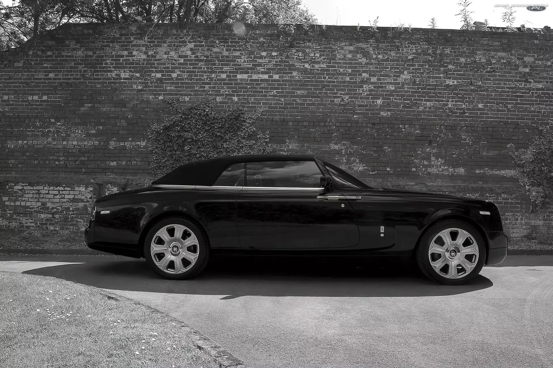 Nadwozia, Rolls-Royce Phantom Drophead, Linia