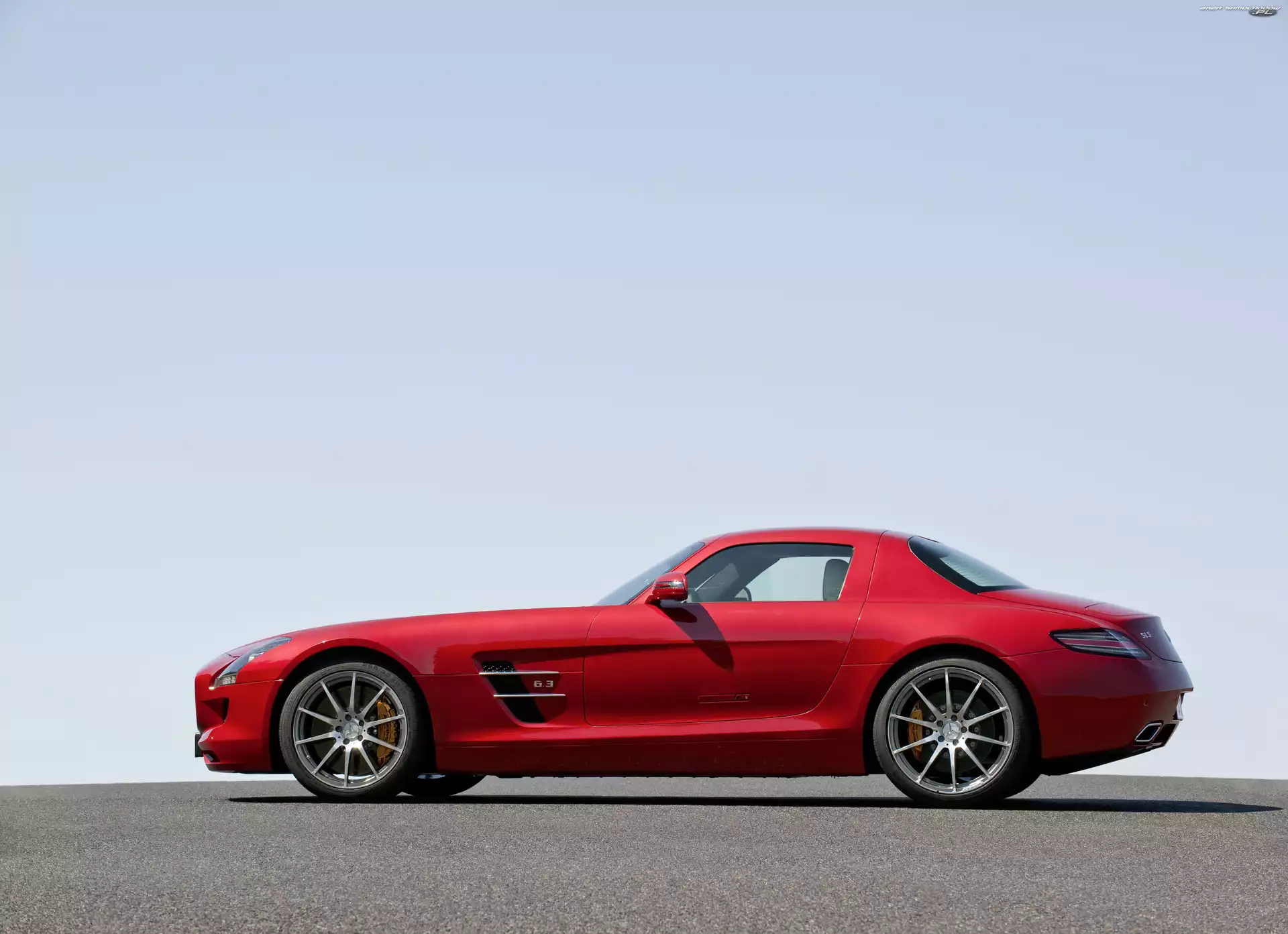 Nadwozia, Mercedes Benz SLS, Linia