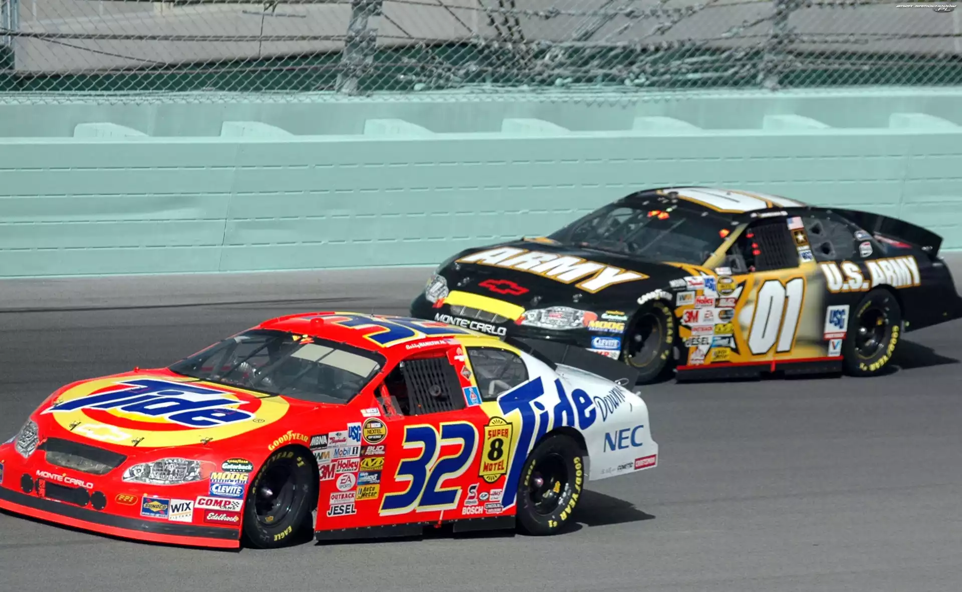 Auta, Nascar, Dwa