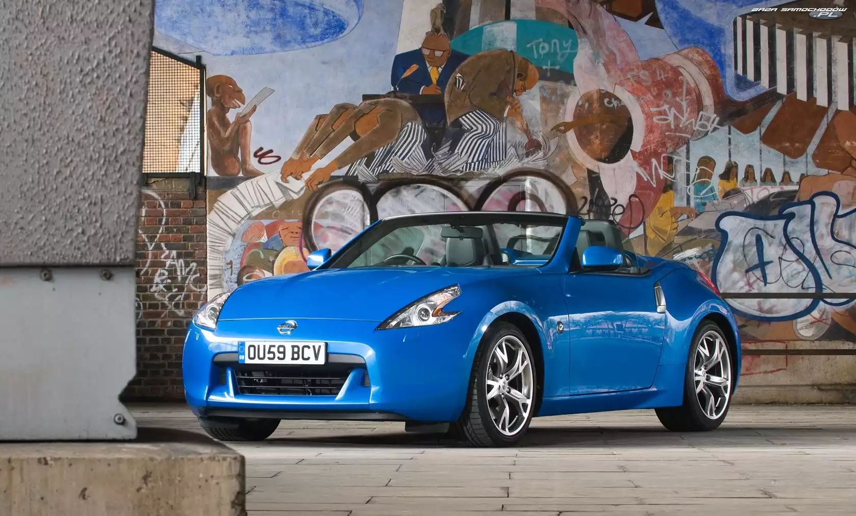 Niebieski, Nissan 370Z Roadster