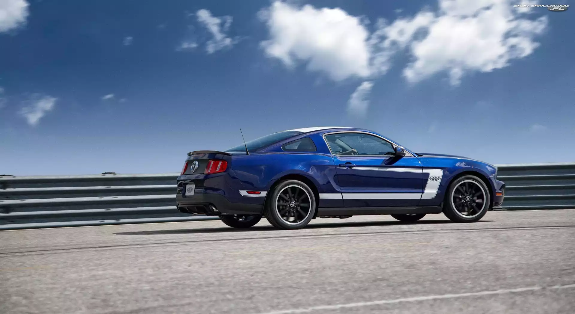 Niebieski, Ford Mustang Boss 302