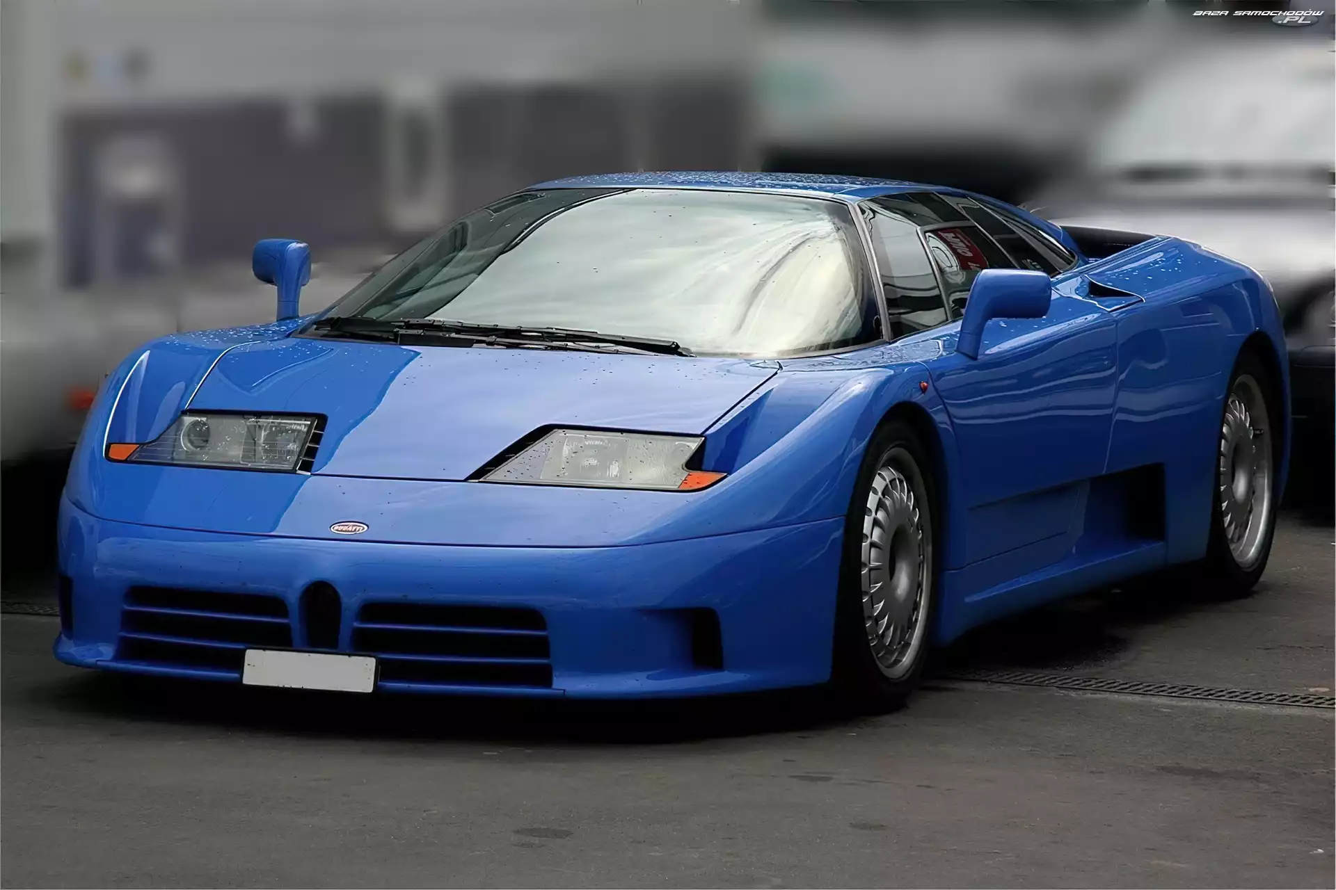 Bugatti EB 110, Niebieski