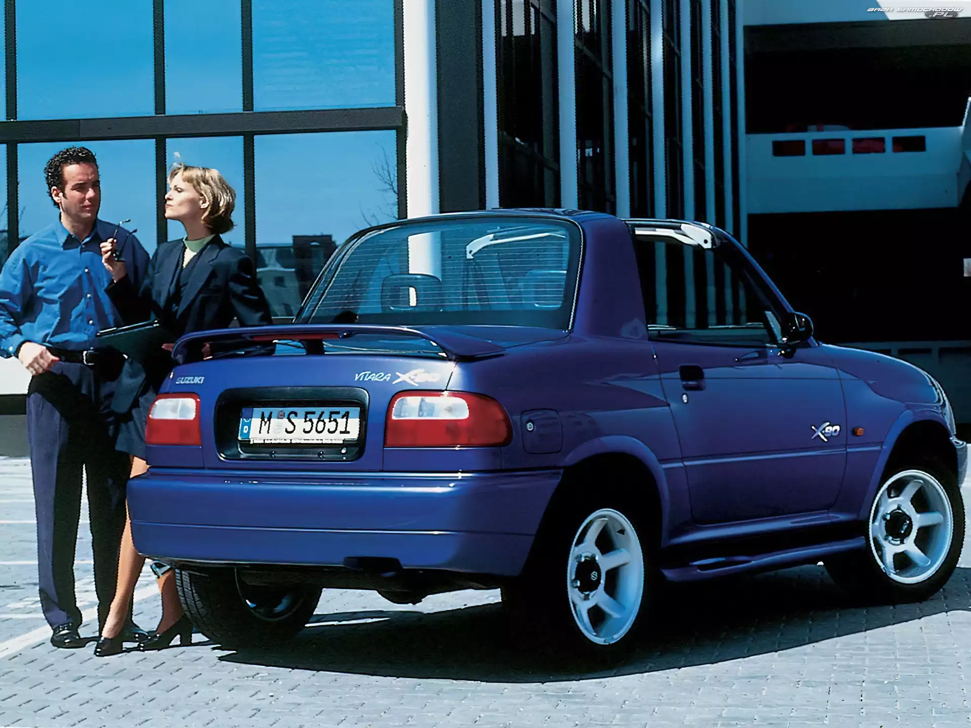 Niebieski, Suzuki Vitara, X-90