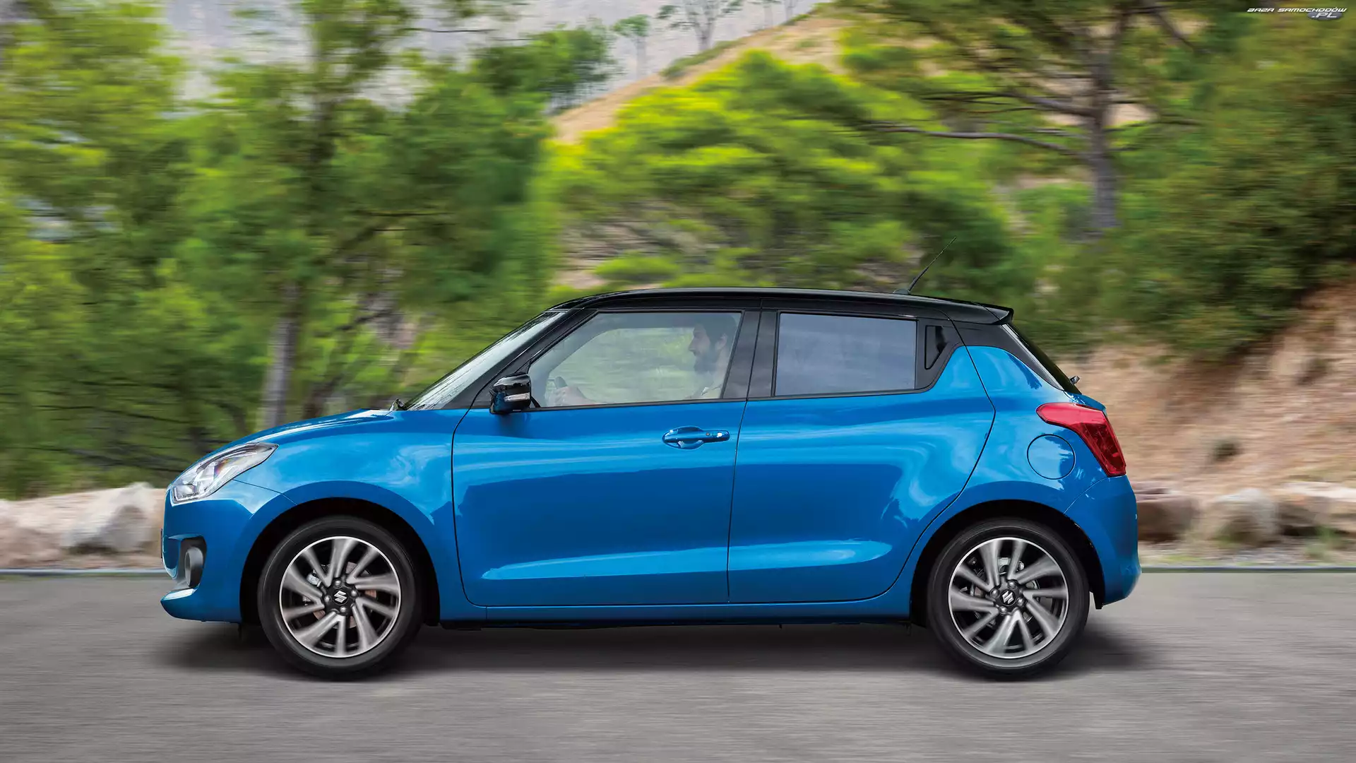 Bok, Suzuki Swift, Niebieskie