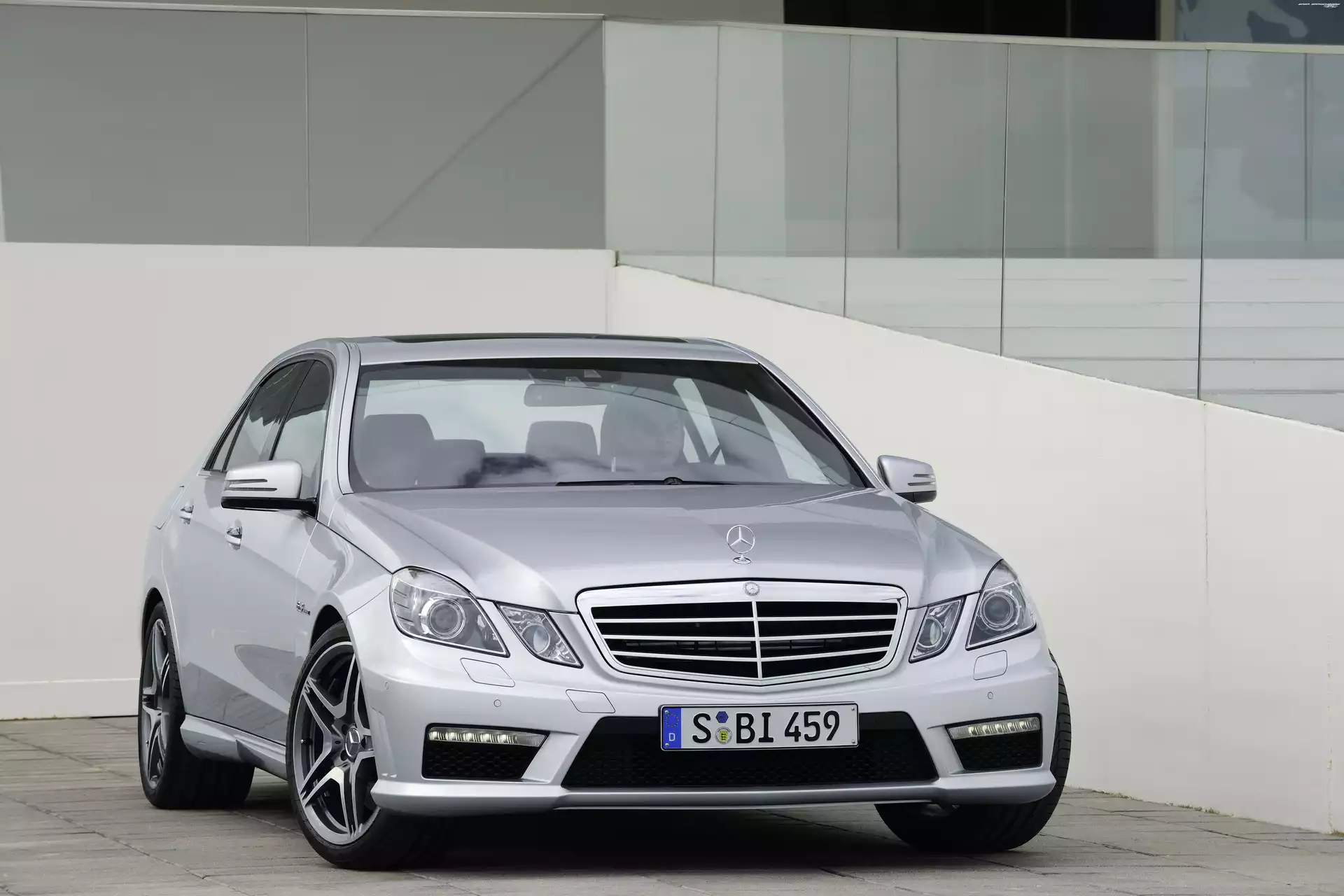 Niemcy, Mercedes Benz E63, AMG