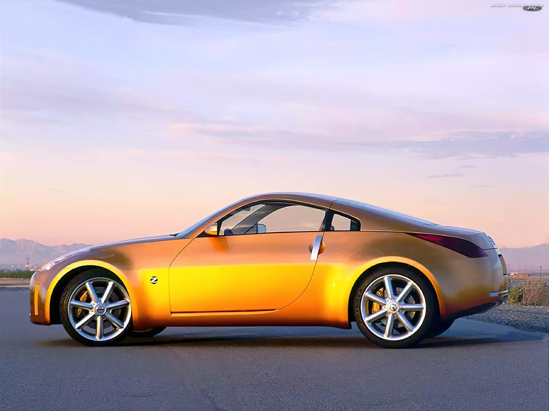 Złoty, Nissan 350Z