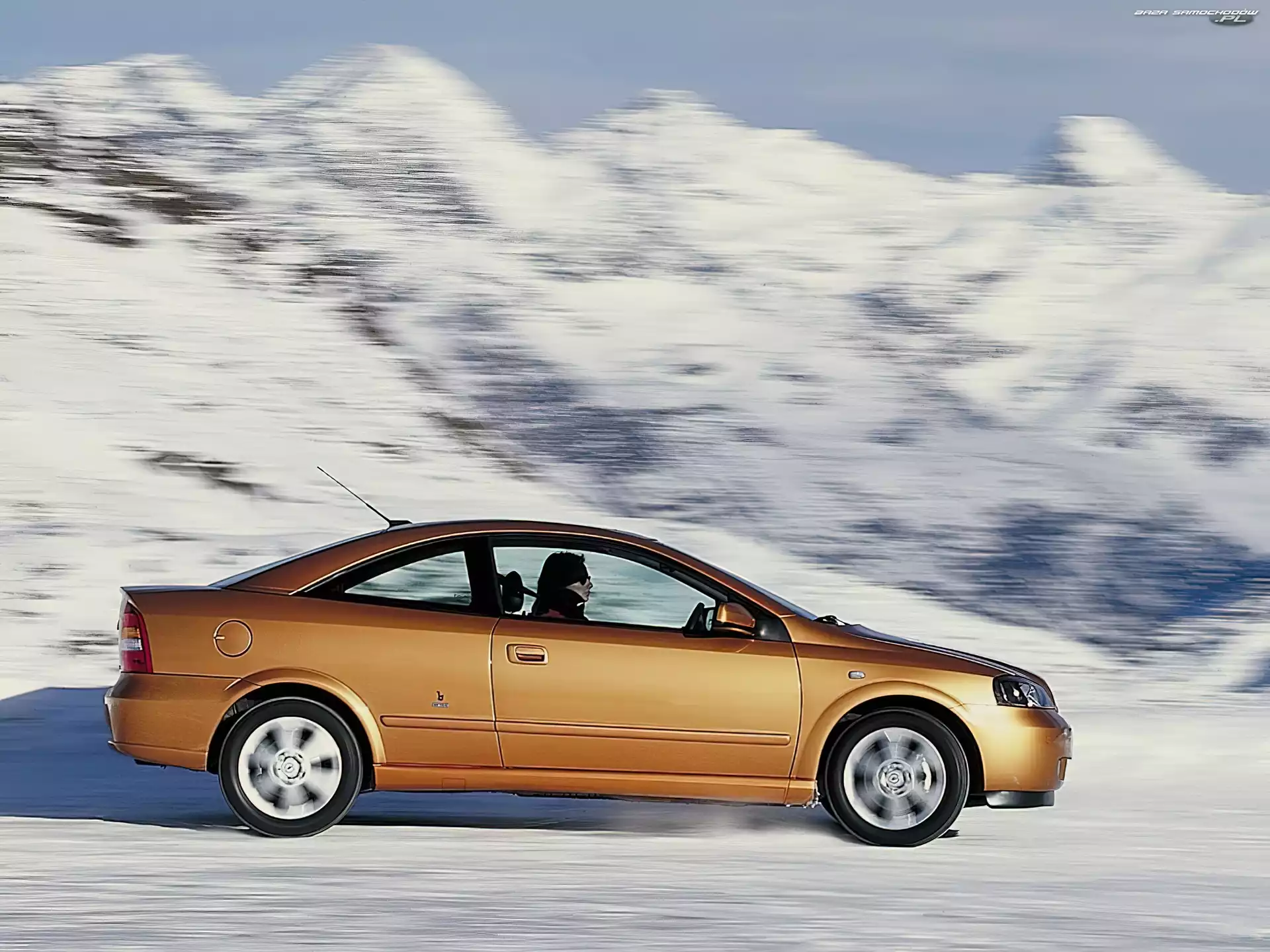 Zima, Opel Astra Bertone