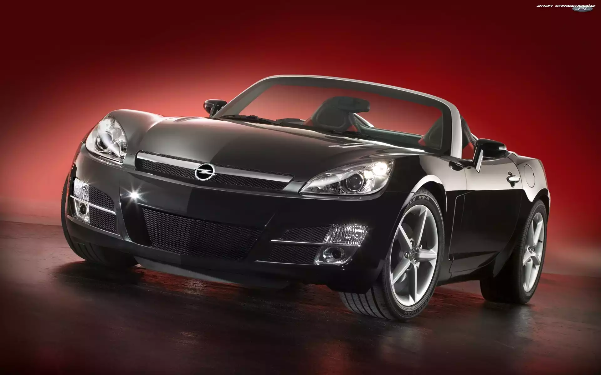 Czarny, Opel Speedster