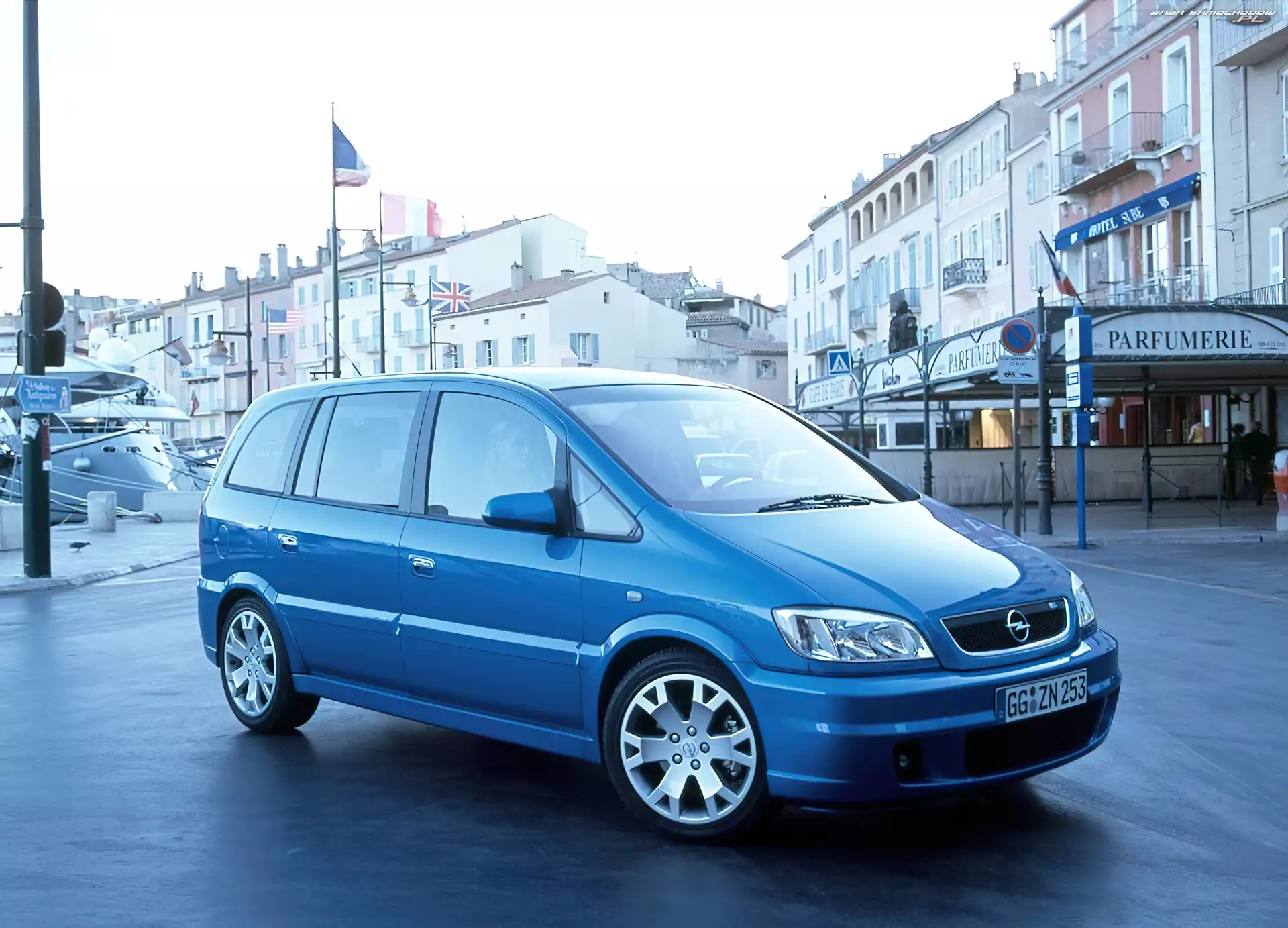 Pakiet OPC, Opel Zafira