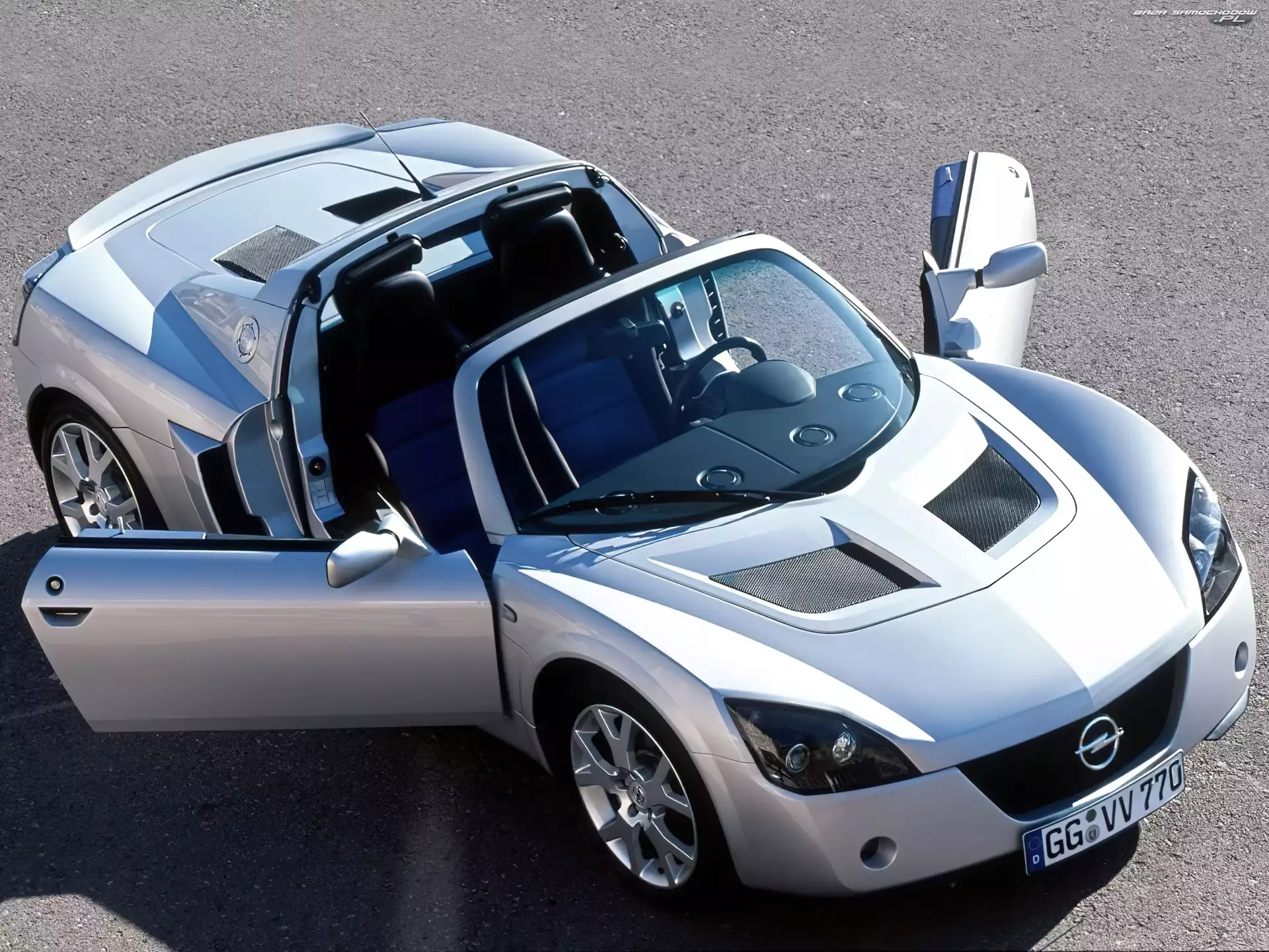 Opel Speedster, Srebrny