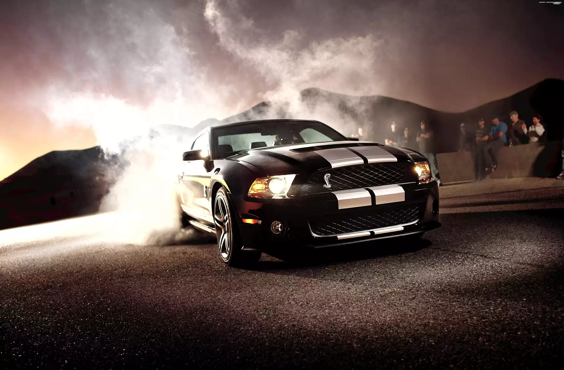 Opon, Ford Mustang Shelby, Palenie
