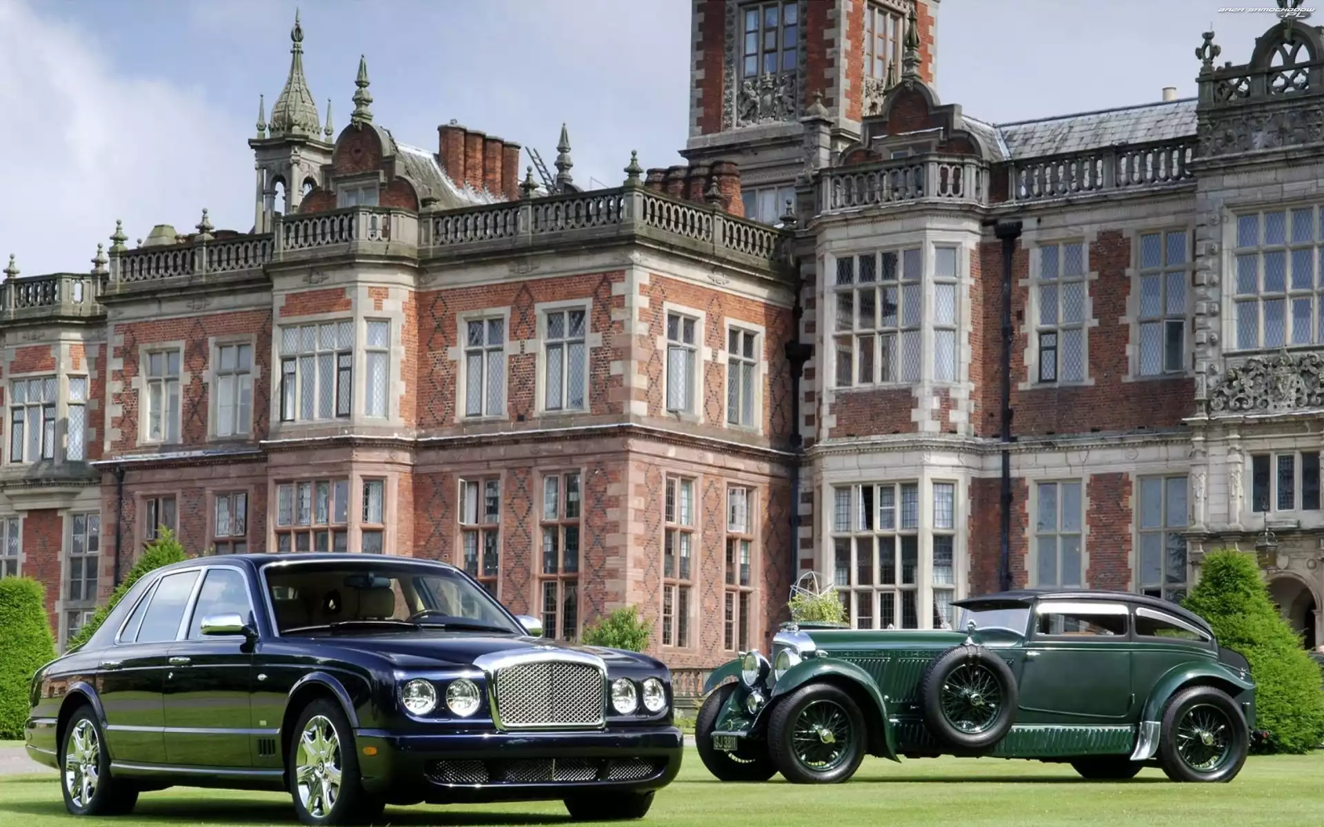 Pałac, Samochody, Rolls-Royce