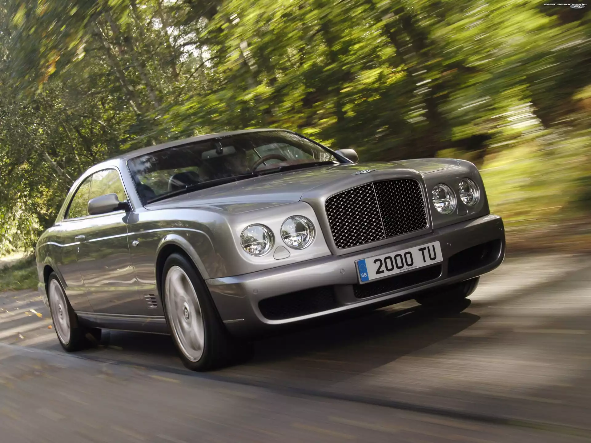 Parkowania, Bentley Brooklands, Czujniki