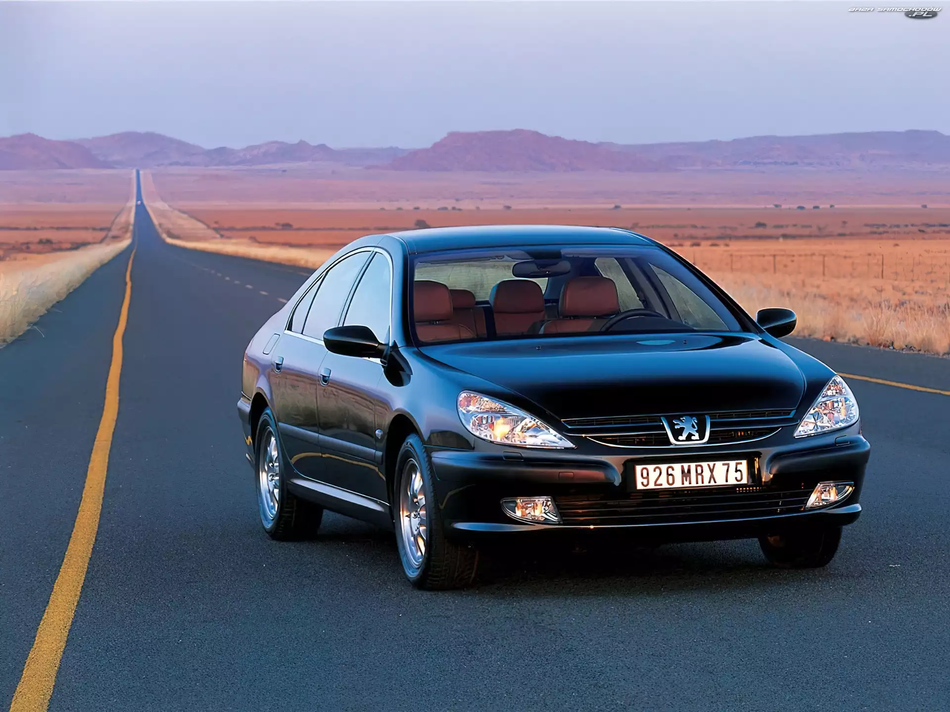 Peugeot 607, Czarny