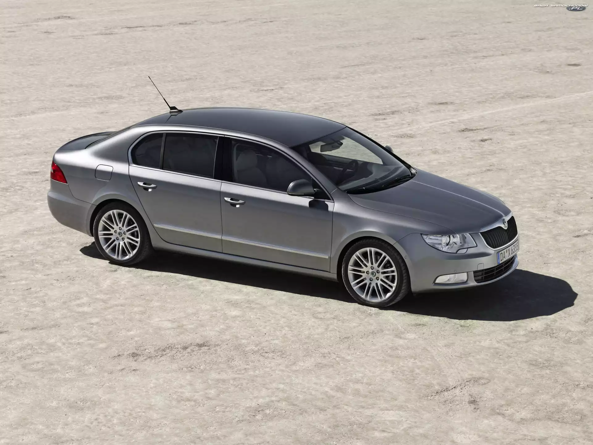 Piach, Srebrny, Skoda Superb