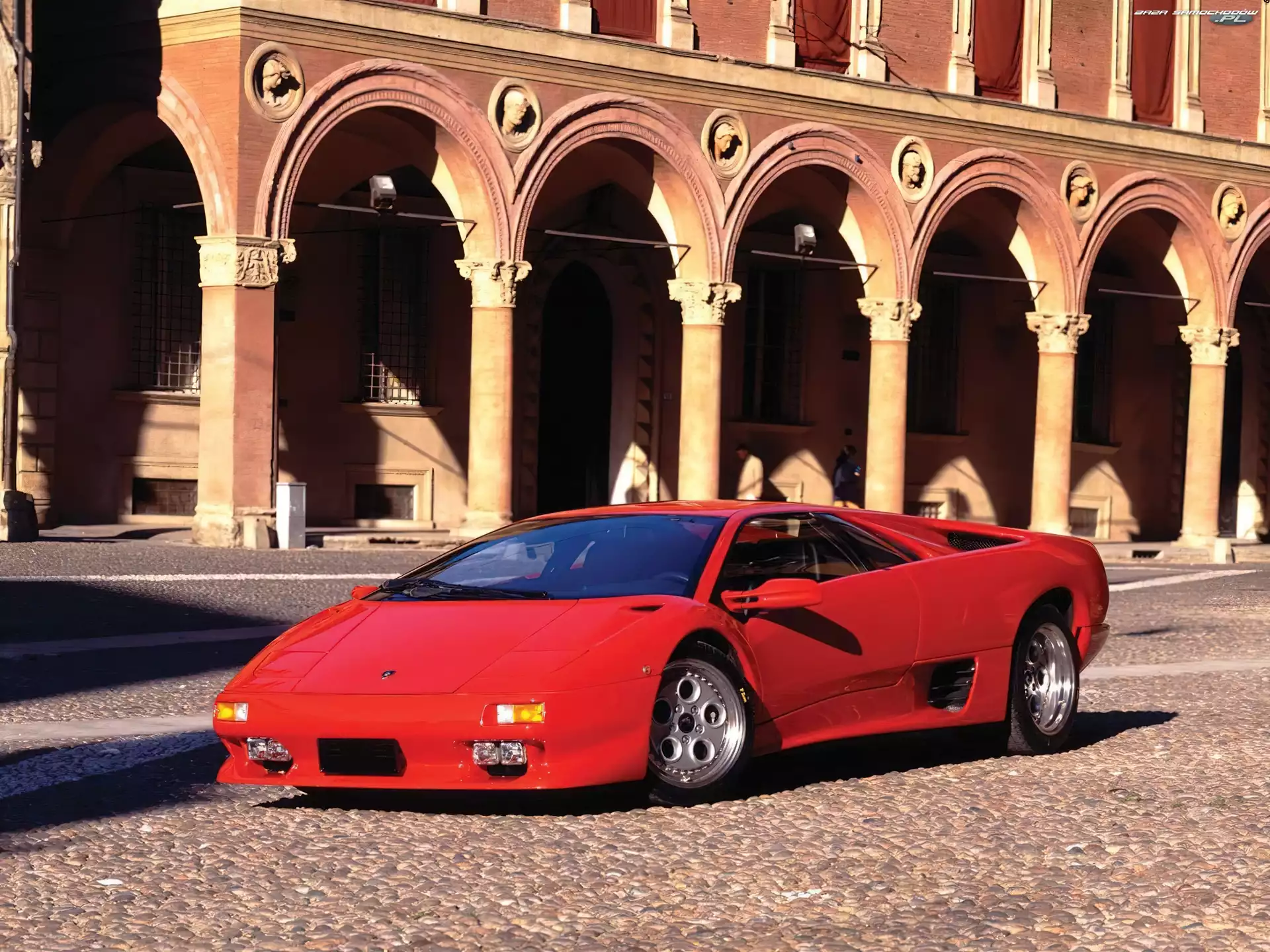 Lamborghini Diablo, Plac, Brukowa, Kostka