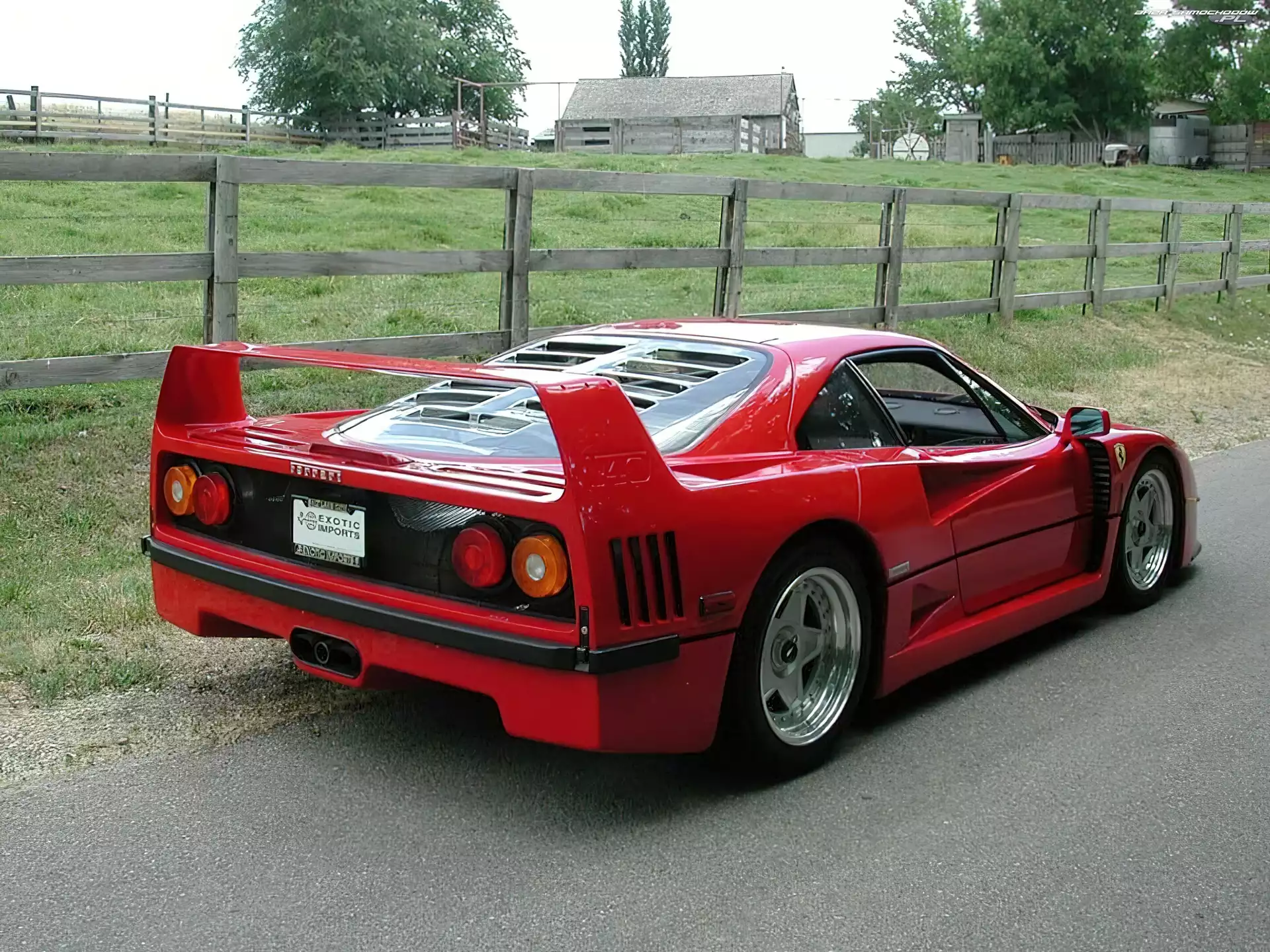 Płot, Tył, Ferrari F 40