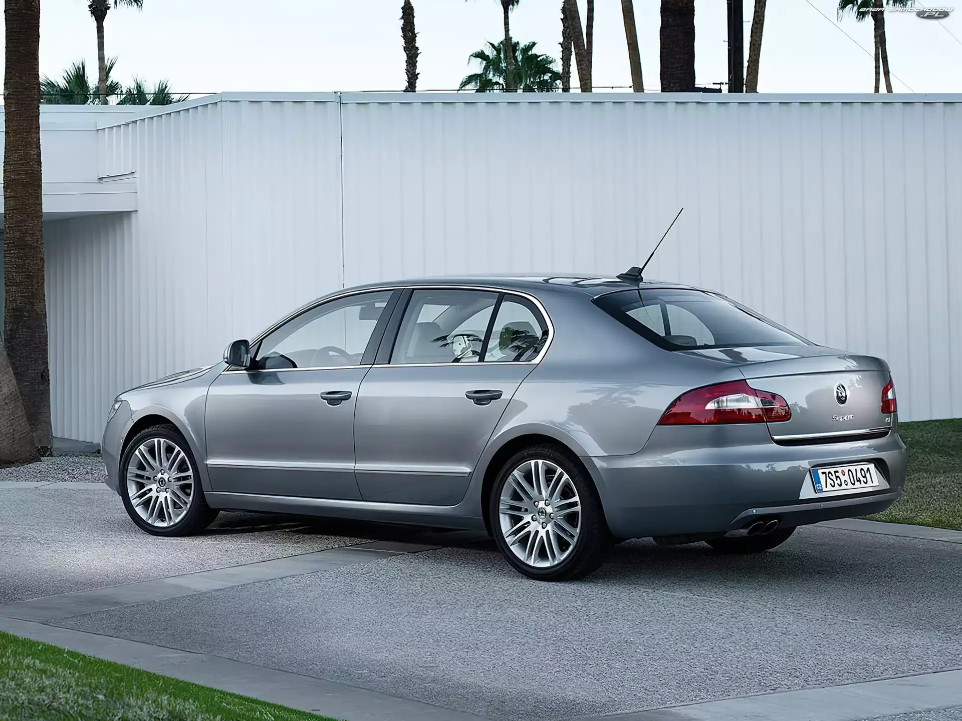 Podjazd, Srebrny, Skoda Superb