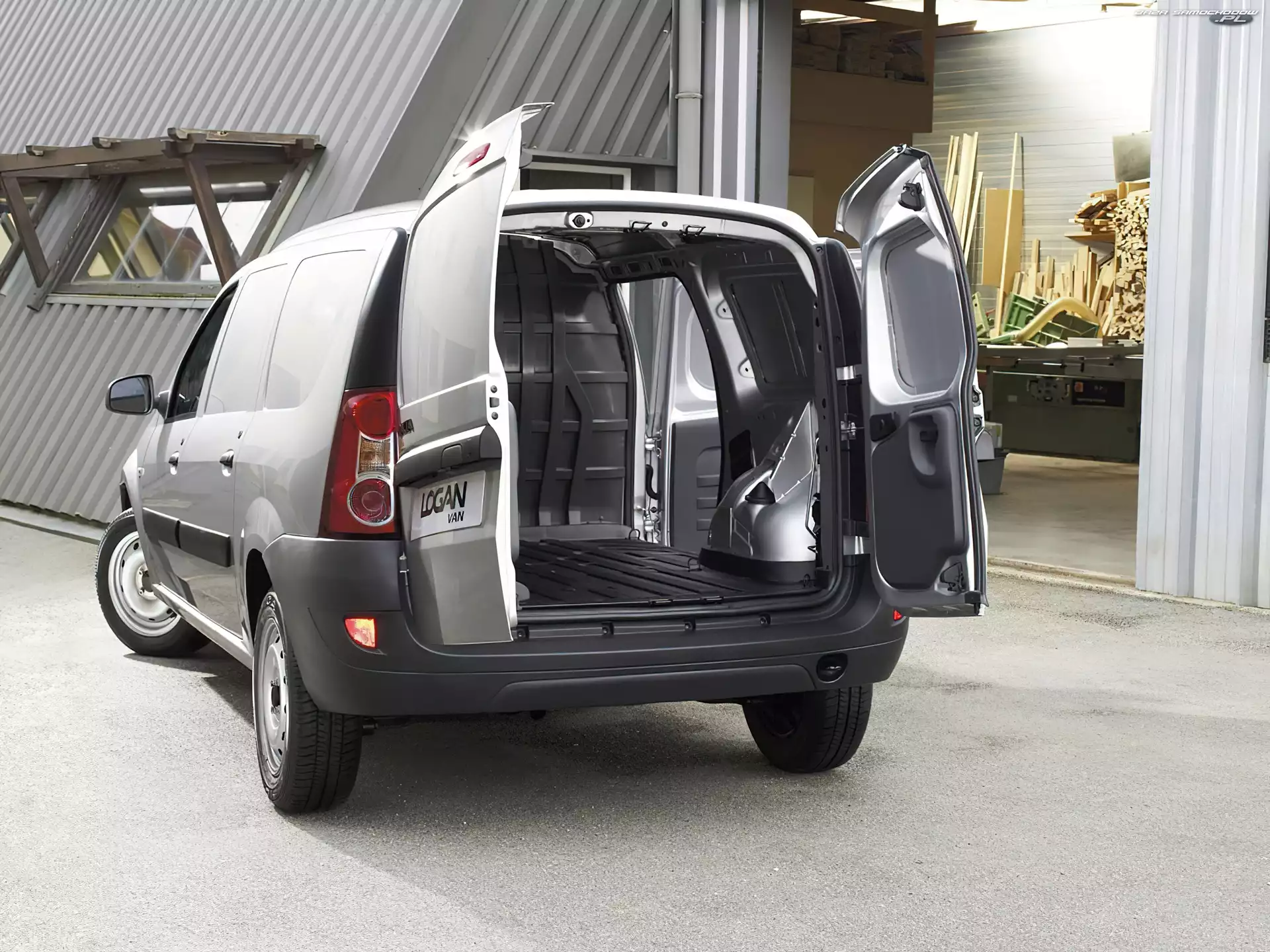 Pojemność, Dacia Logan, Bagażnik