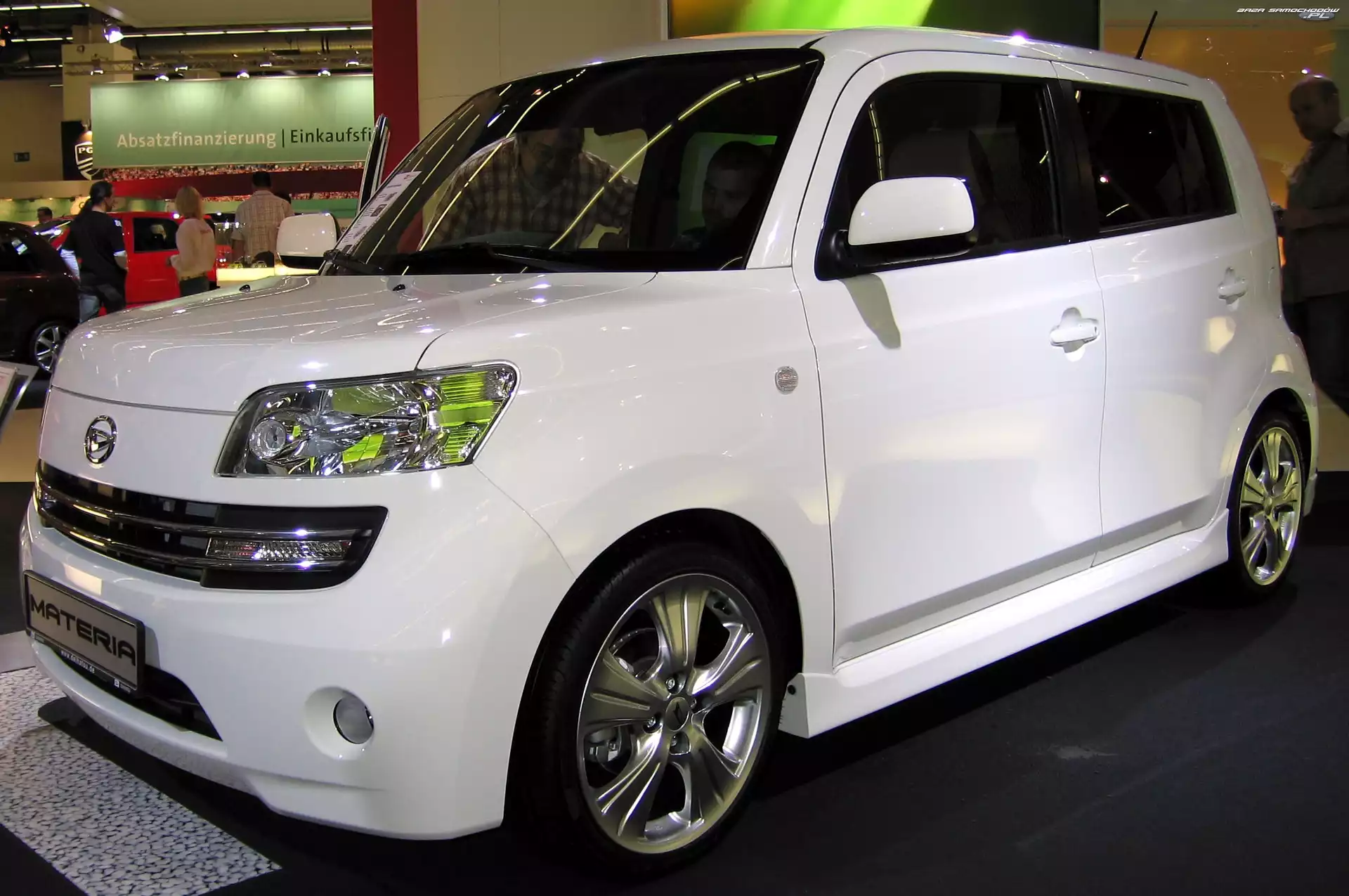 Pokaz, Daihatsu Materia, Wystawa