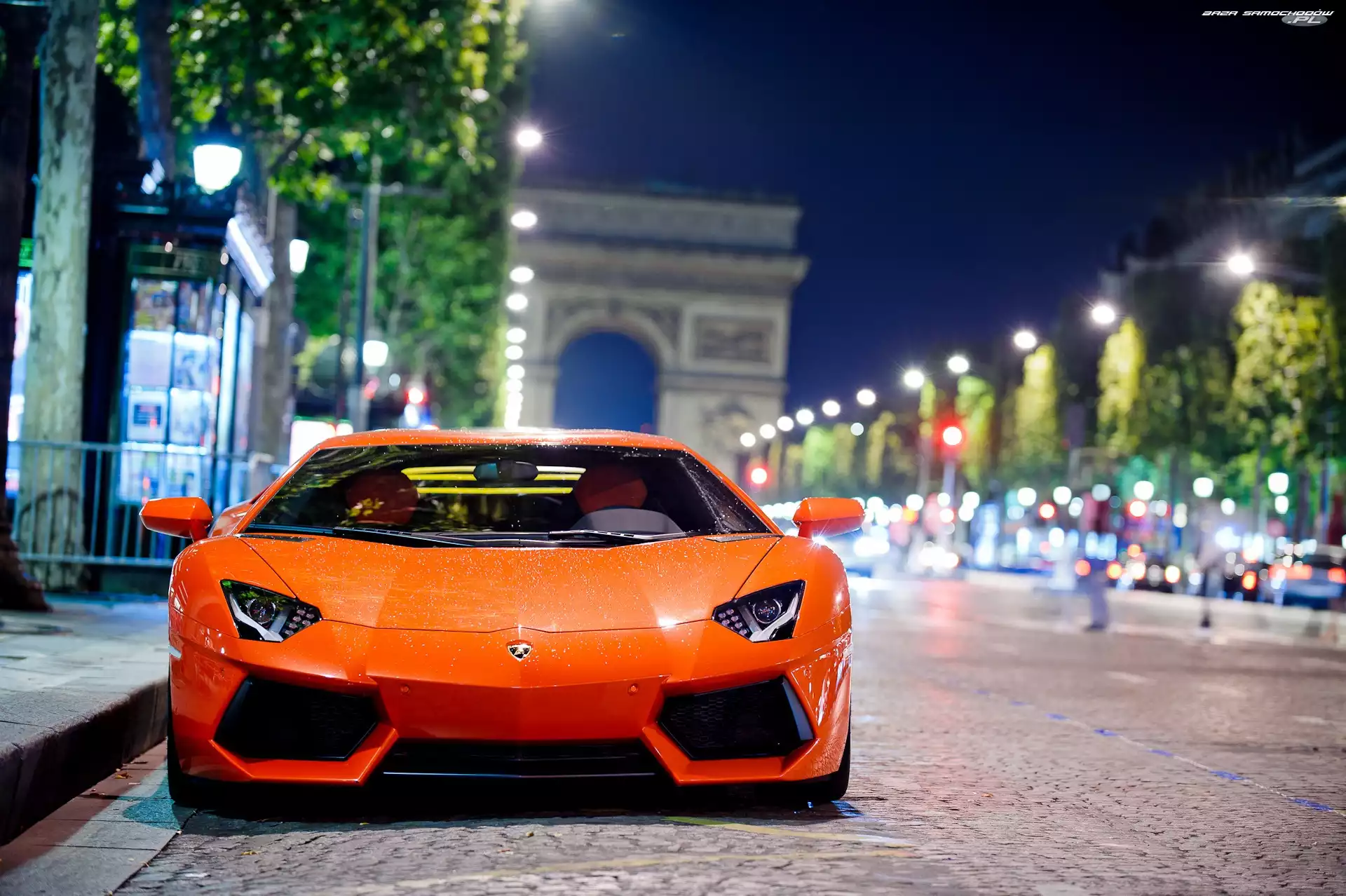 Ulica, Pomarańczowe, Lamborghini