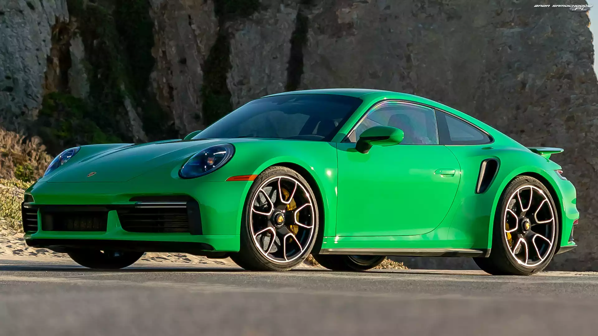 Porsche 911 Turbo S, Zielone