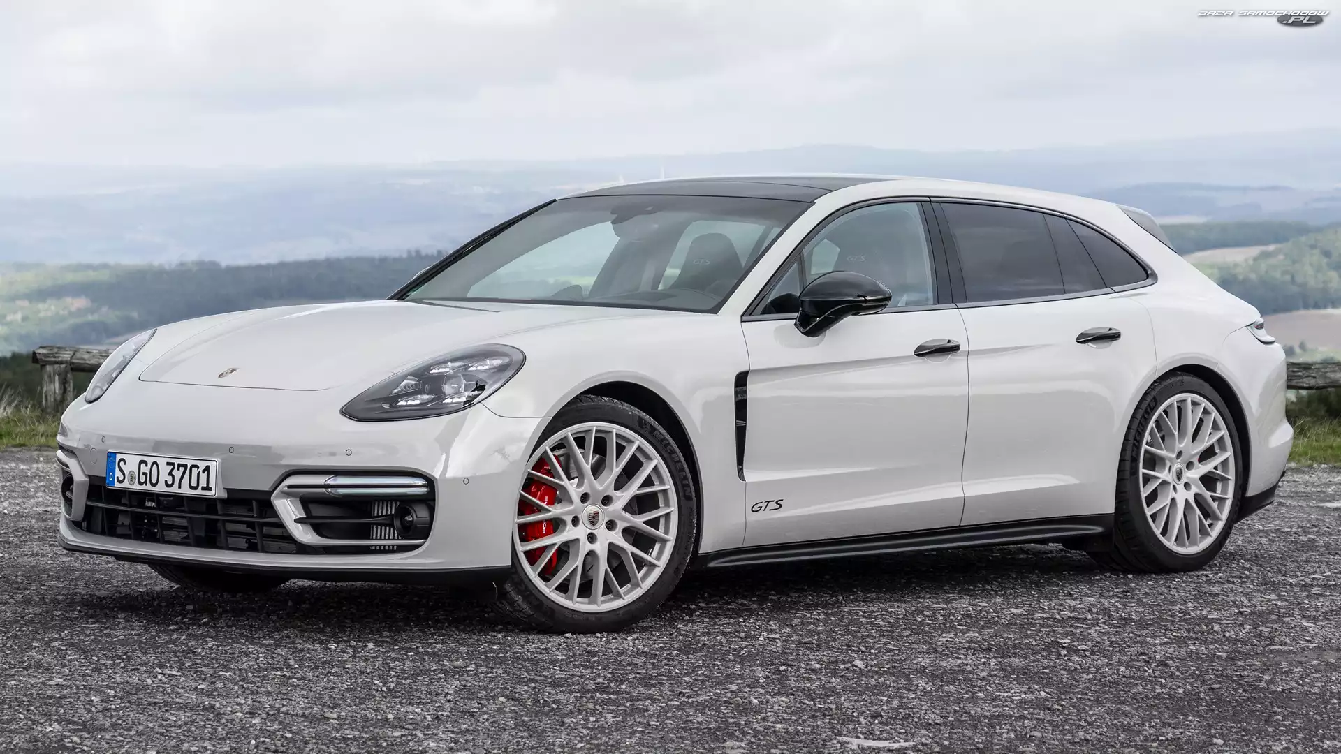 Porsche Panamera GTS Sport Turismo