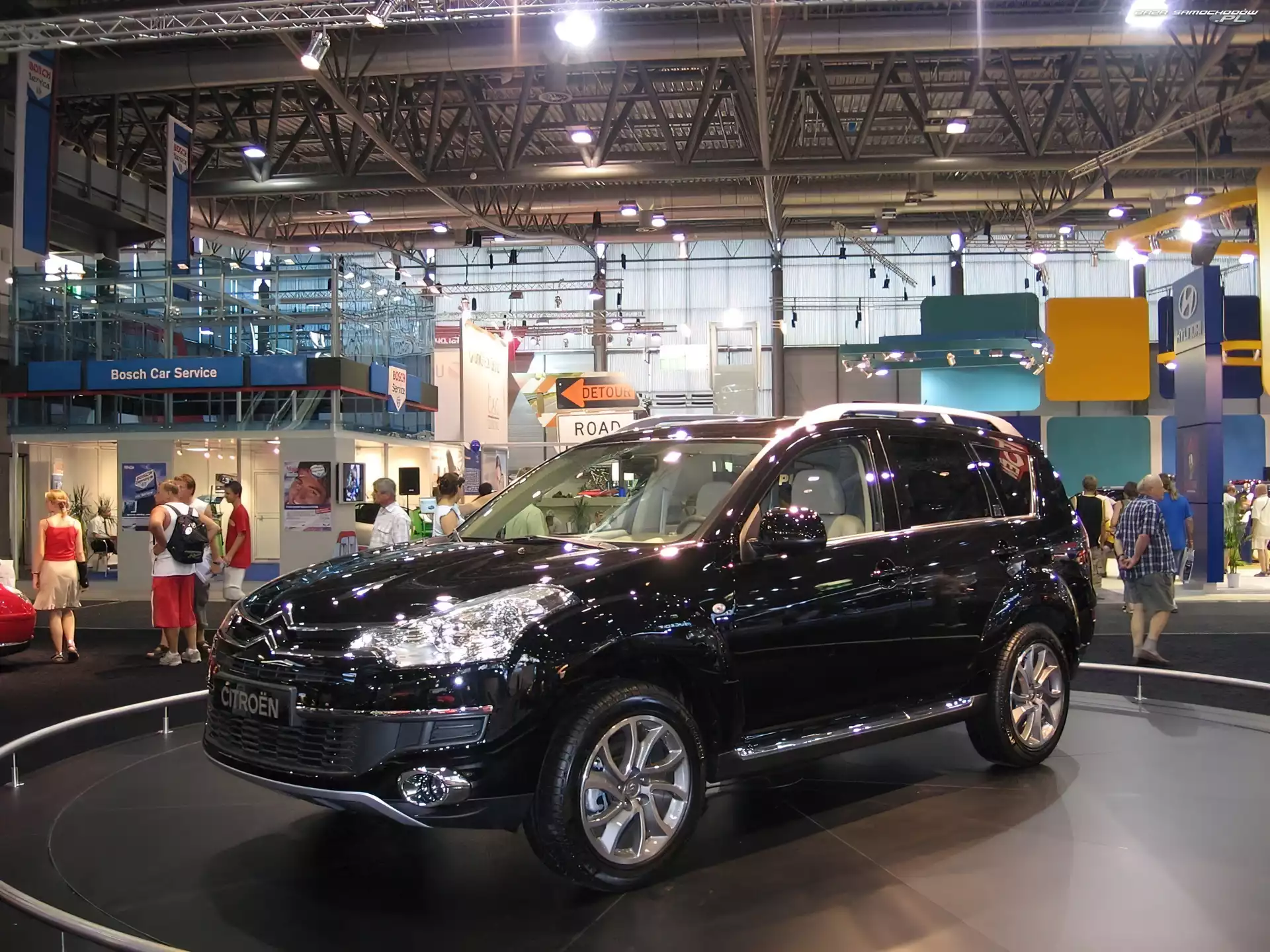 Citroen C-Crosser, Premiera
