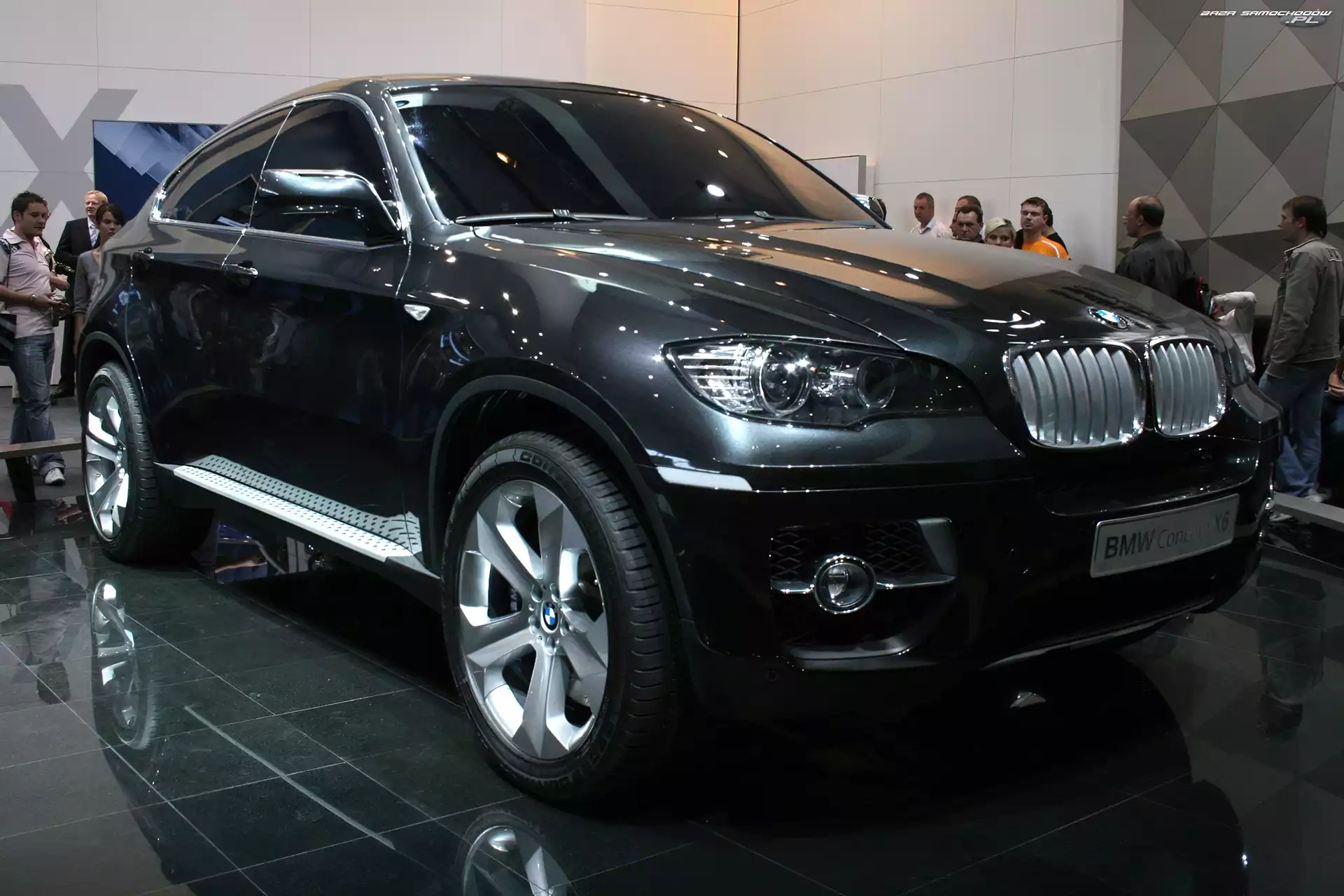 X6, Prezentacja, BMW