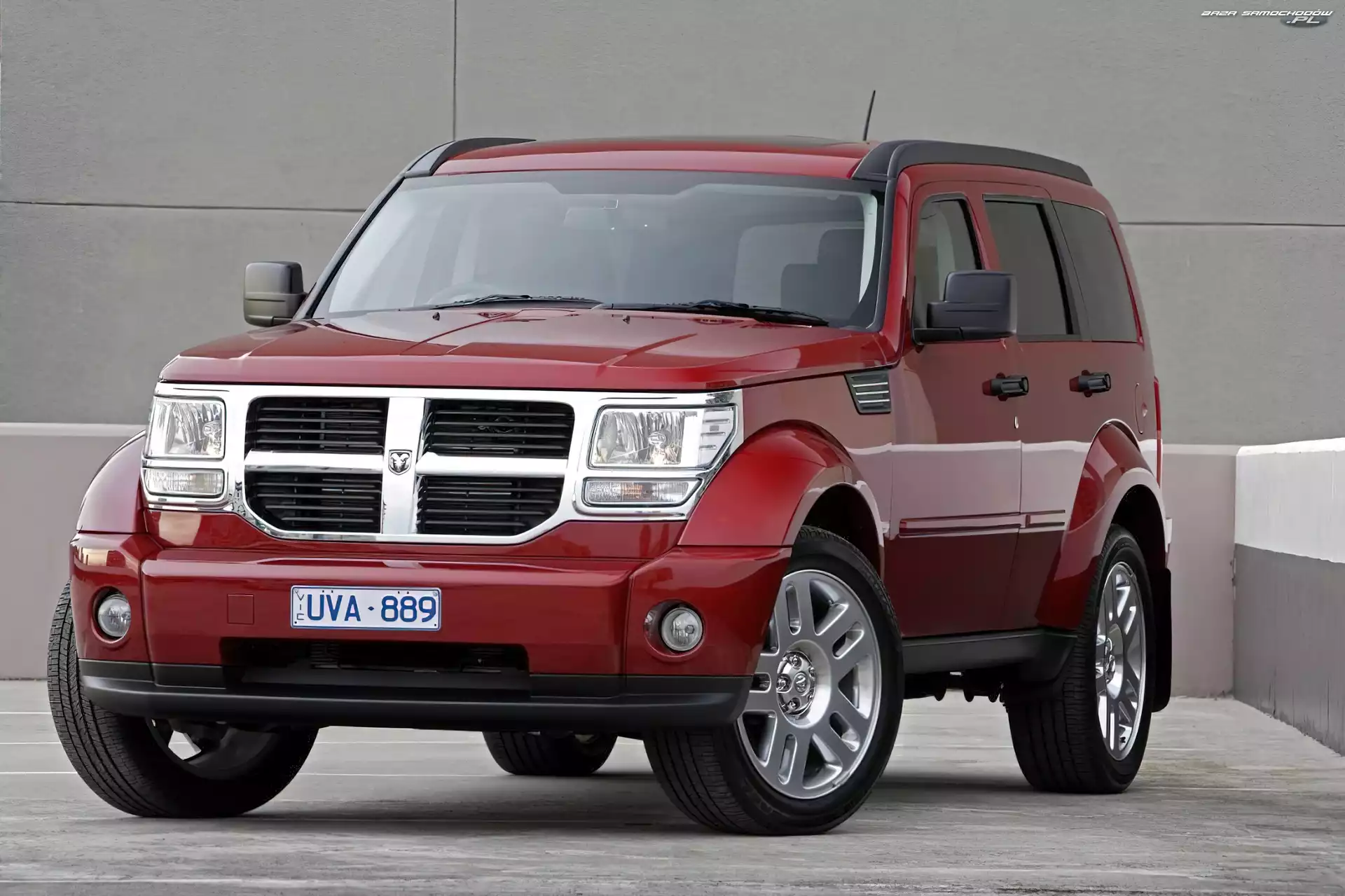 Przednia, Dodge Nitro, Szyba