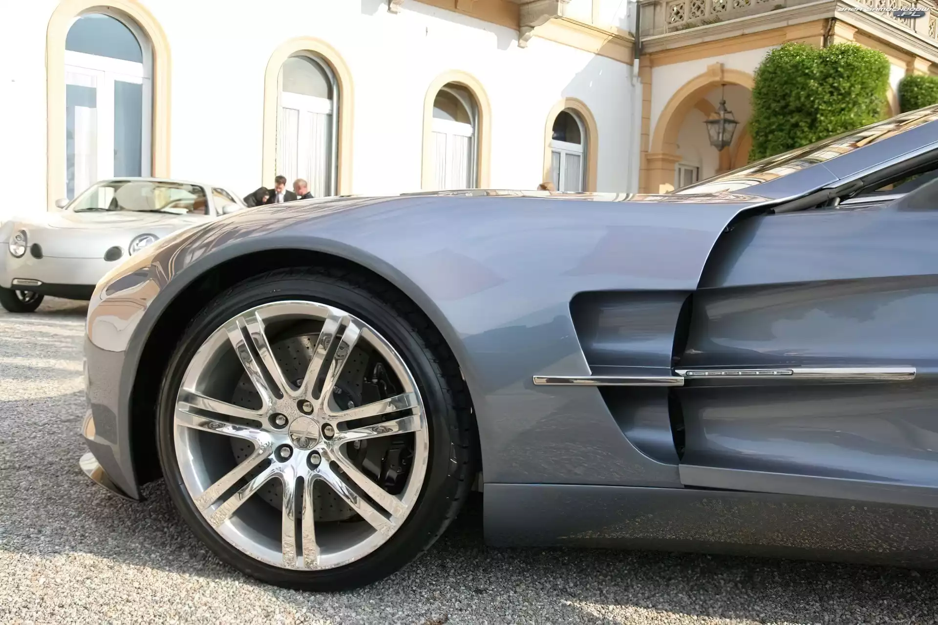 Przetłoczenie, Aston Martin One-77, Alufelgi