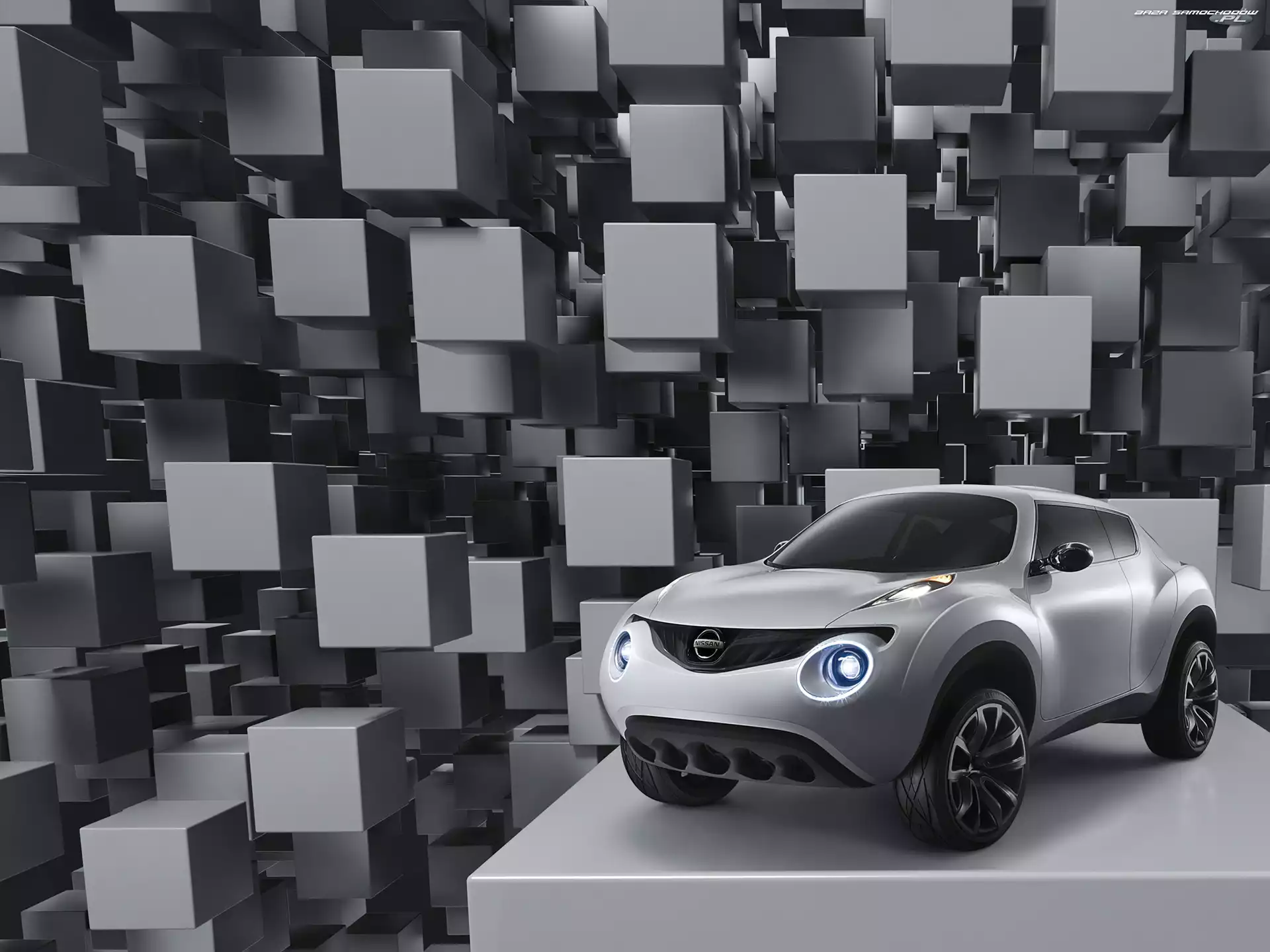 Crossover, Nissan Qazana