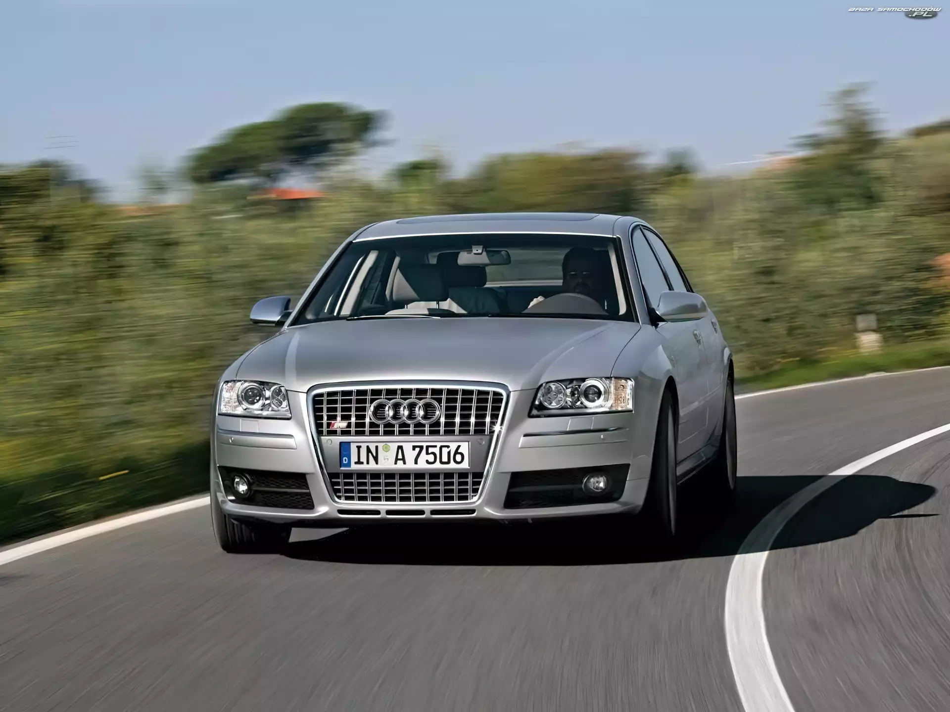 Quatro, Srebrny, Audi S8