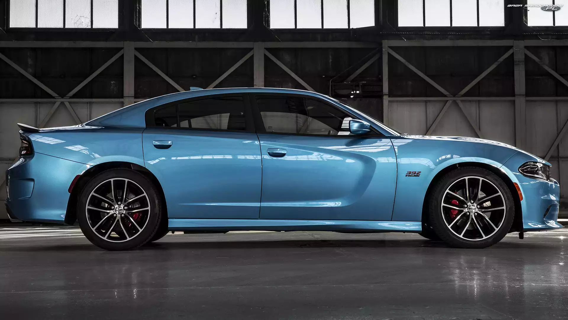 Bok, Dodge Charger R/T Scat Pack