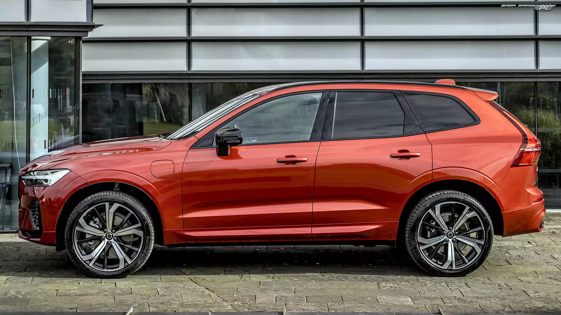 Volvo XC60 Recharge R