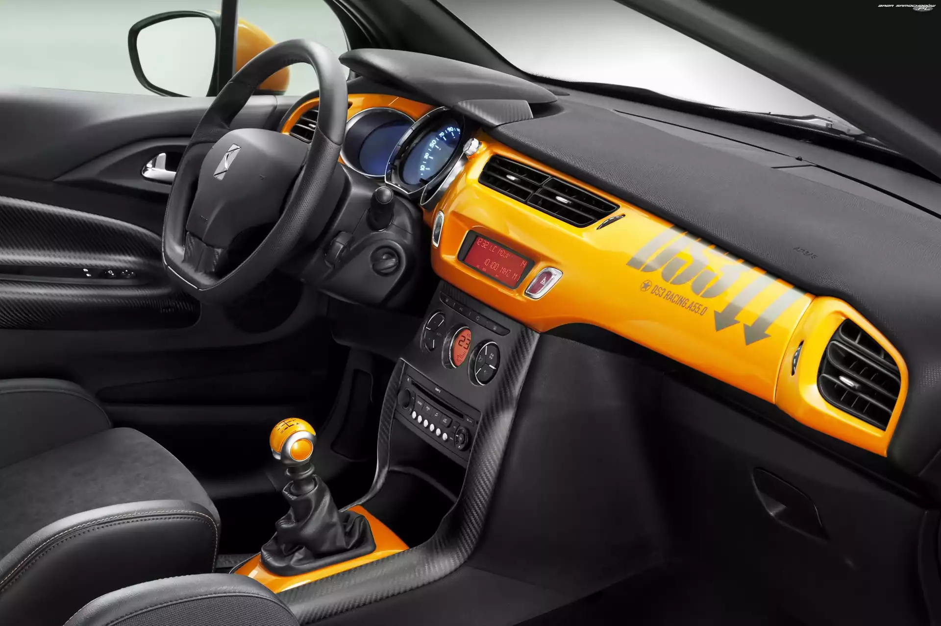Racing, Citroen DS3, Wnętrze