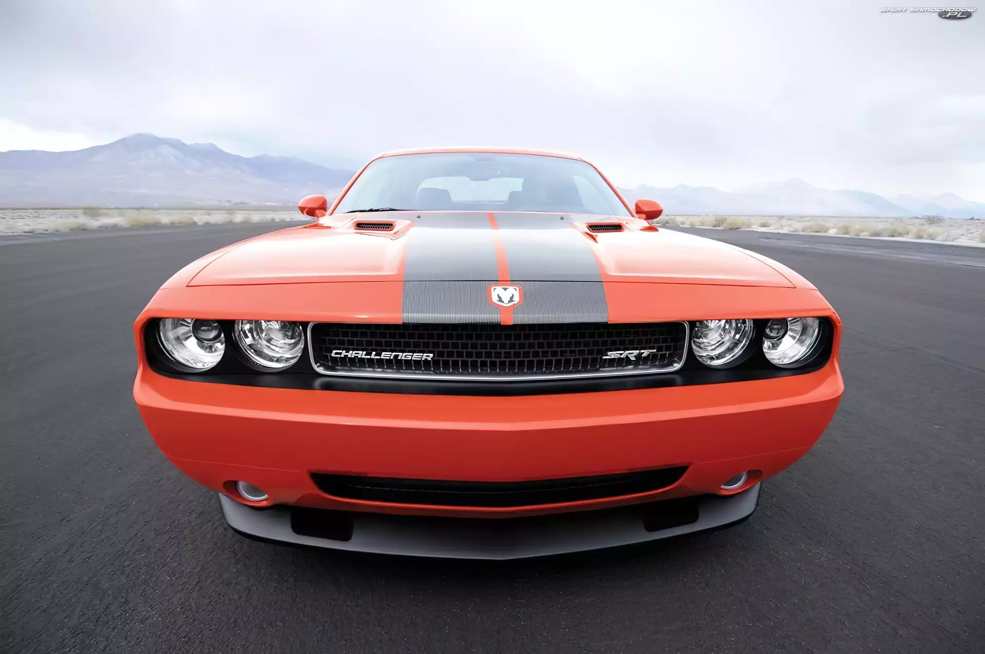 Reflektory, Przód, Dodge Challenger