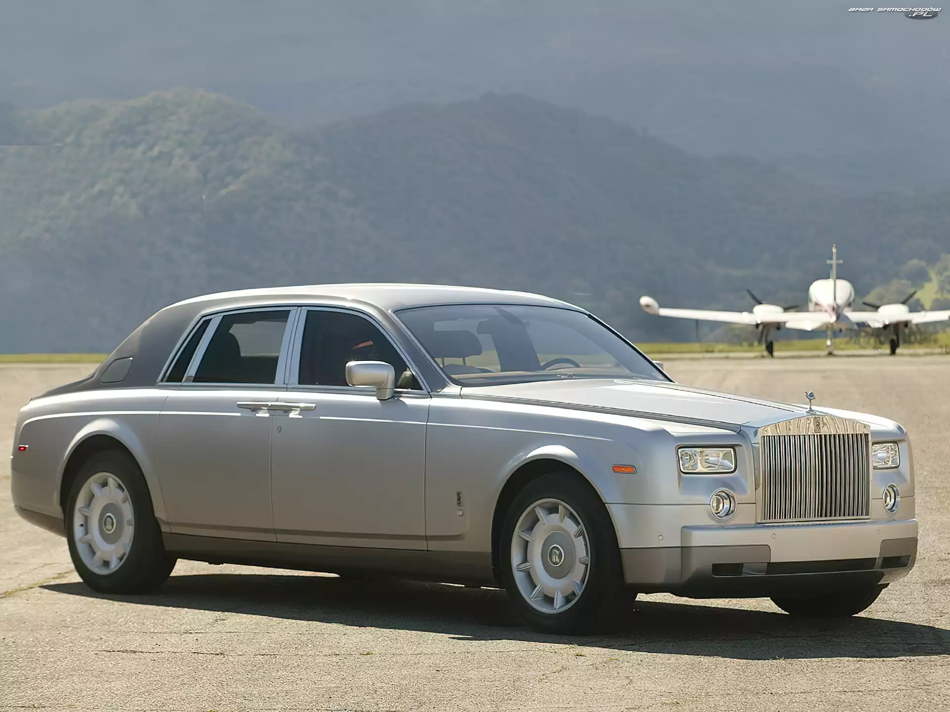 Lotnisko, Rolls-Royce Phantom
